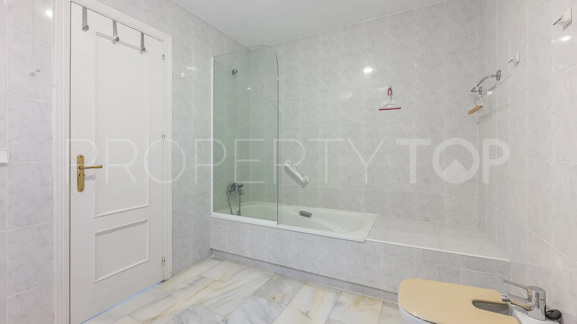 Se vende apartamento en La Mairena