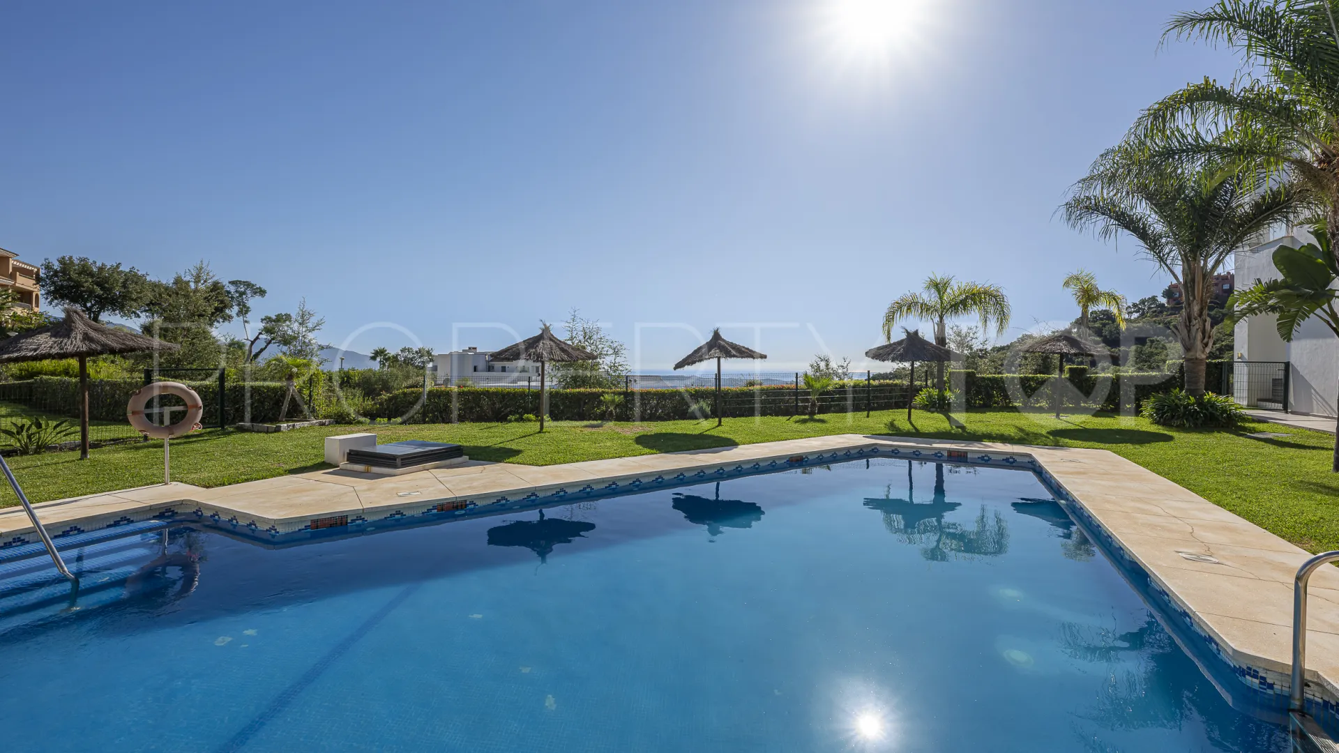 Apartamento en venta en La Mairena