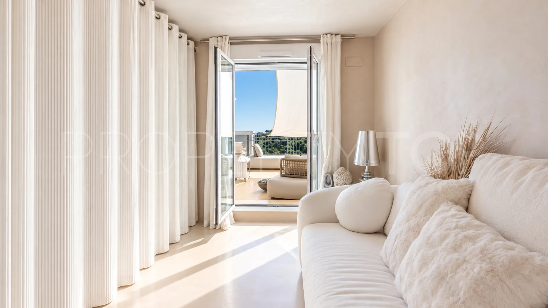 For sale La Mairena 2 bedrooms penthouse