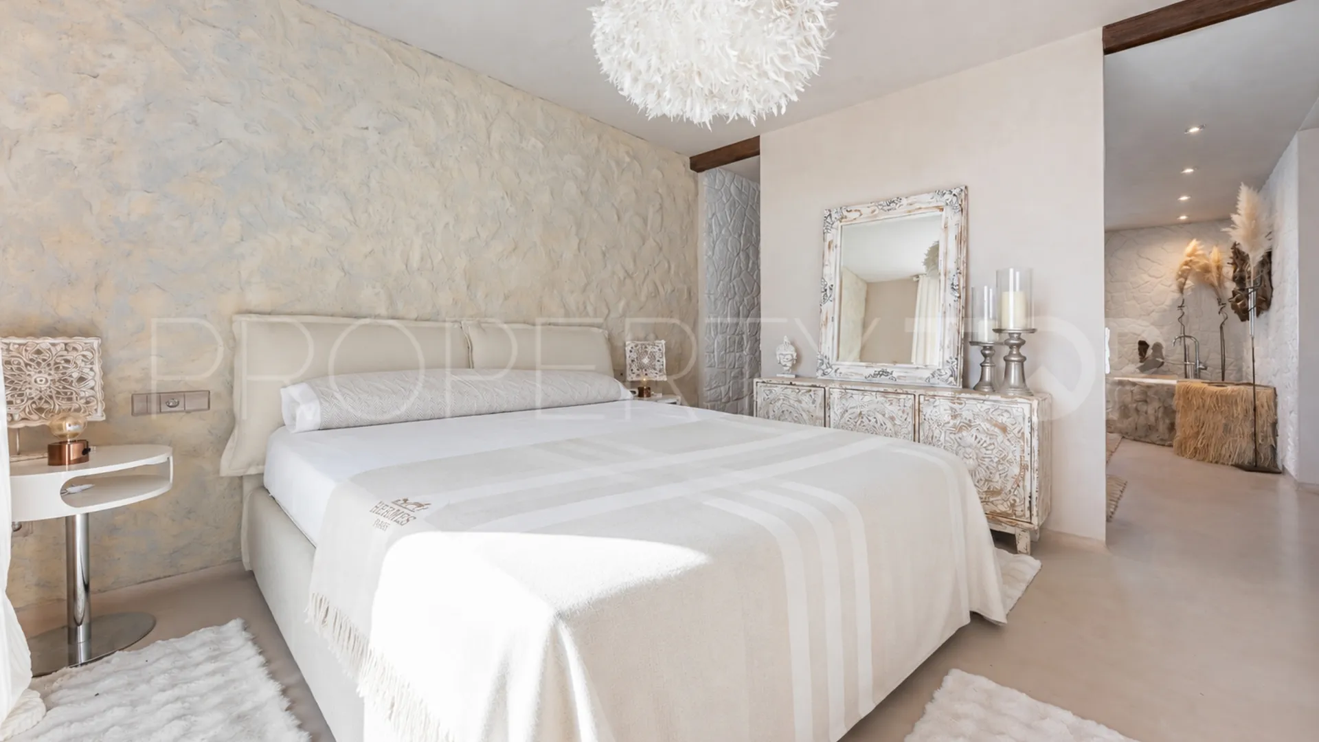 For sale La Mairena 2 bedrooms penthouse