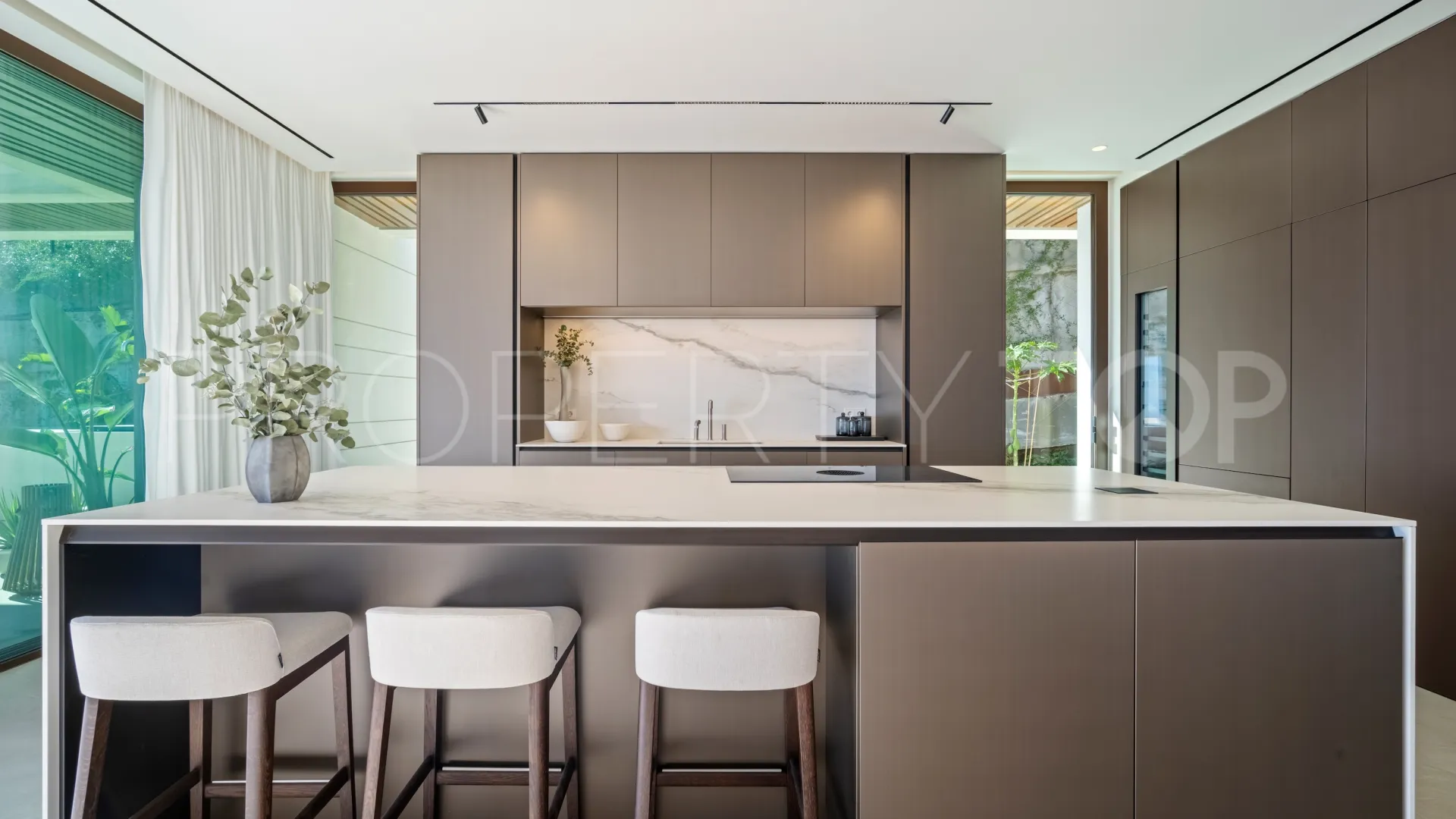 5 bedrooms villa in Marbella for sale