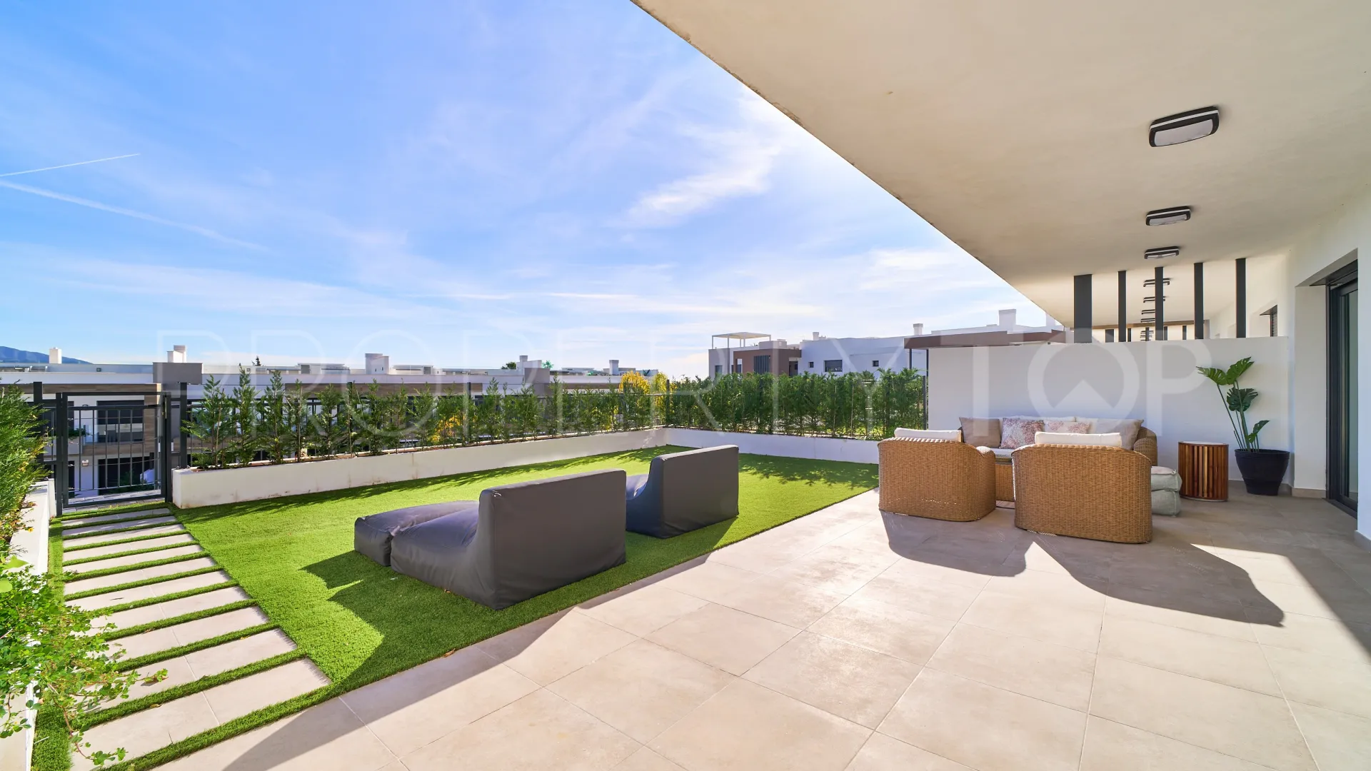 Ground floor apartment for sale in Atalaya Golf