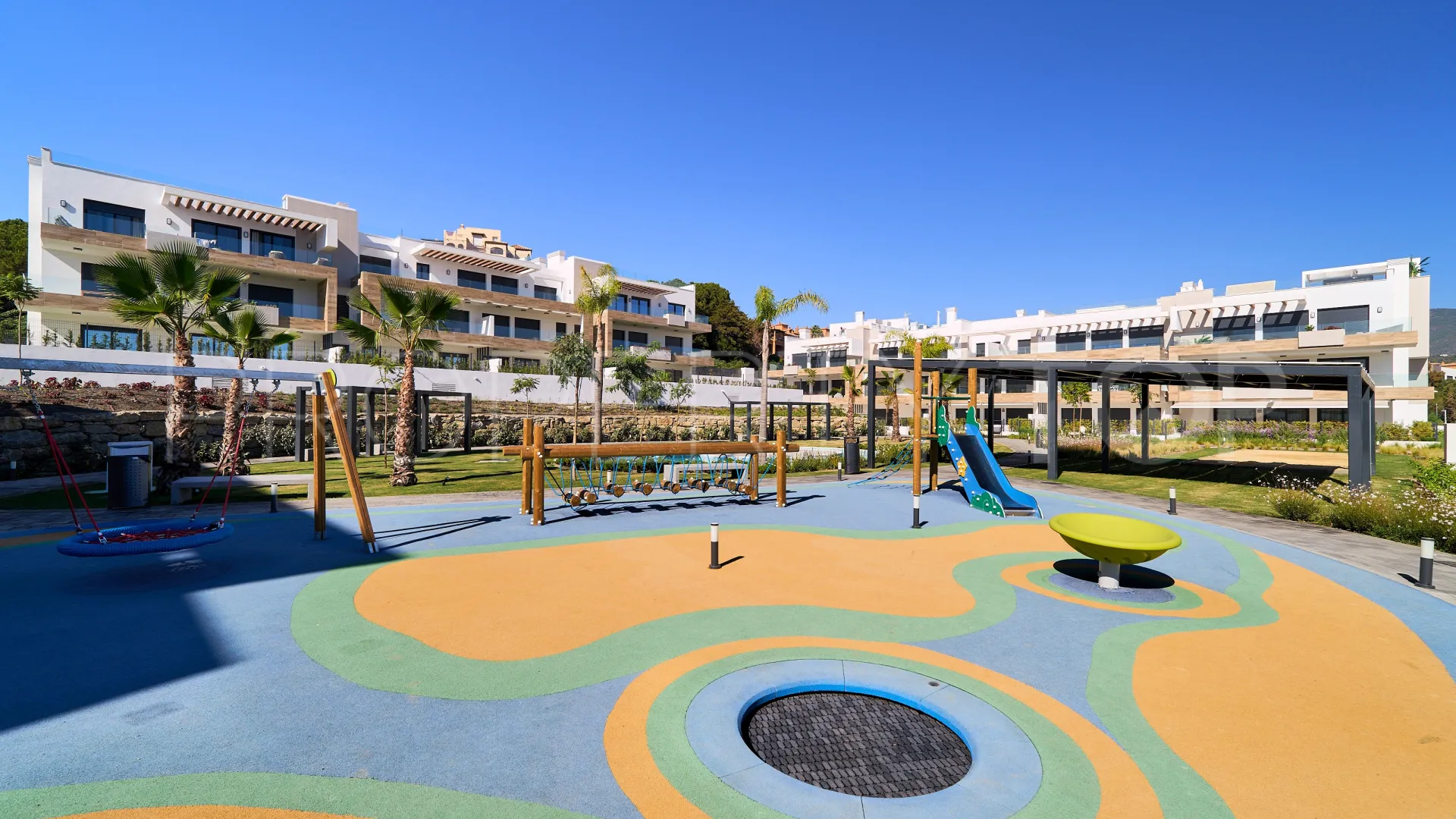 Ground floor apartment for sale in Atalaya Golf