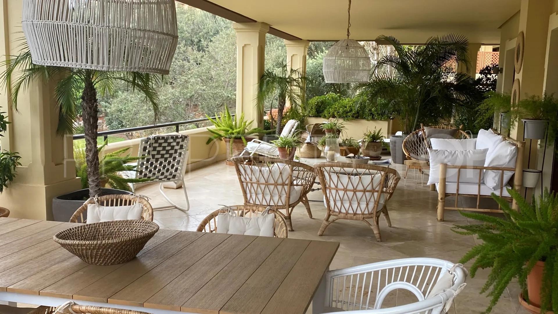 For sale ground floor apartment in Valgrande