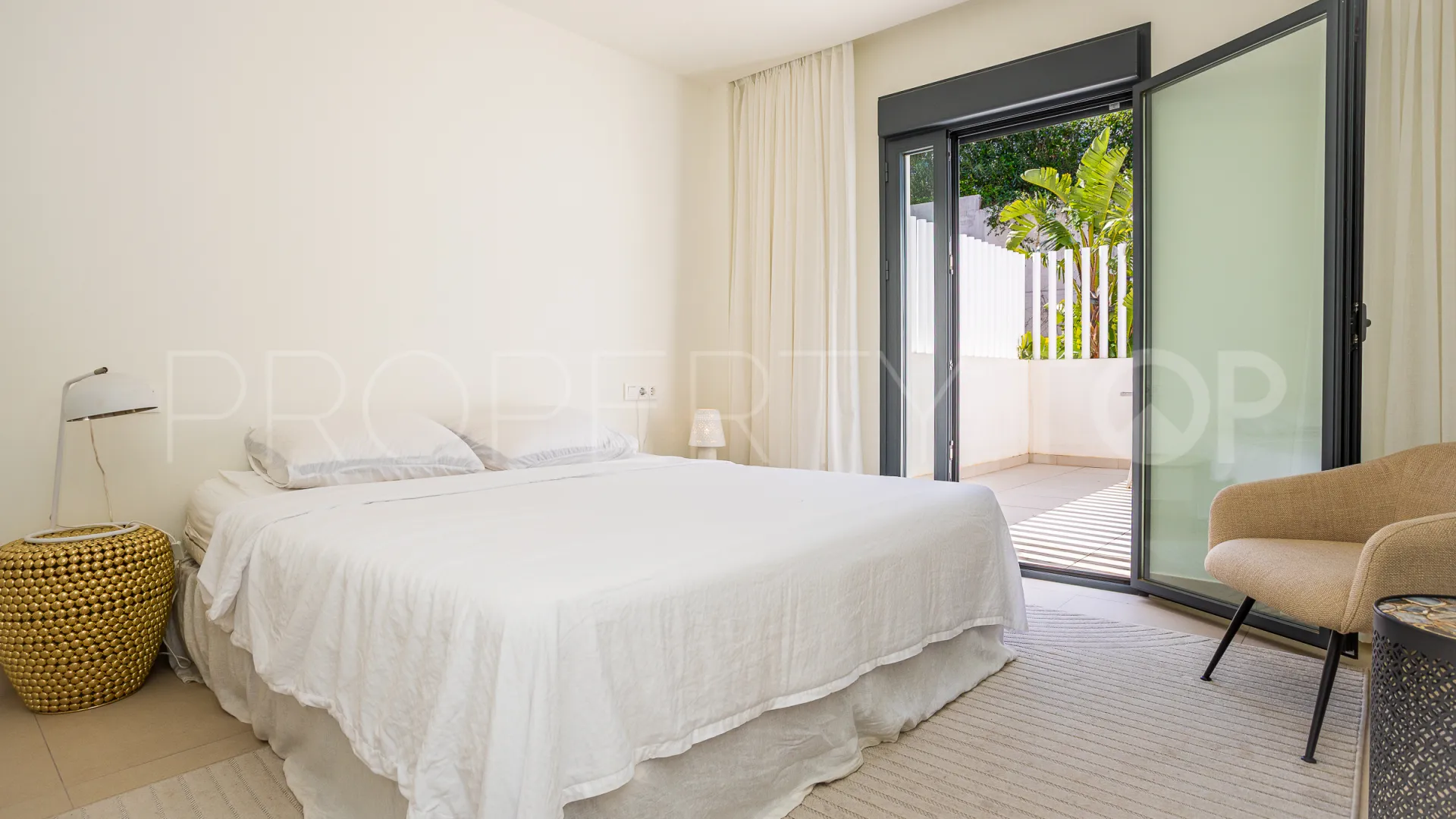 Calanova Golf, apartamento planta baja con 3 dormitorios a la venta