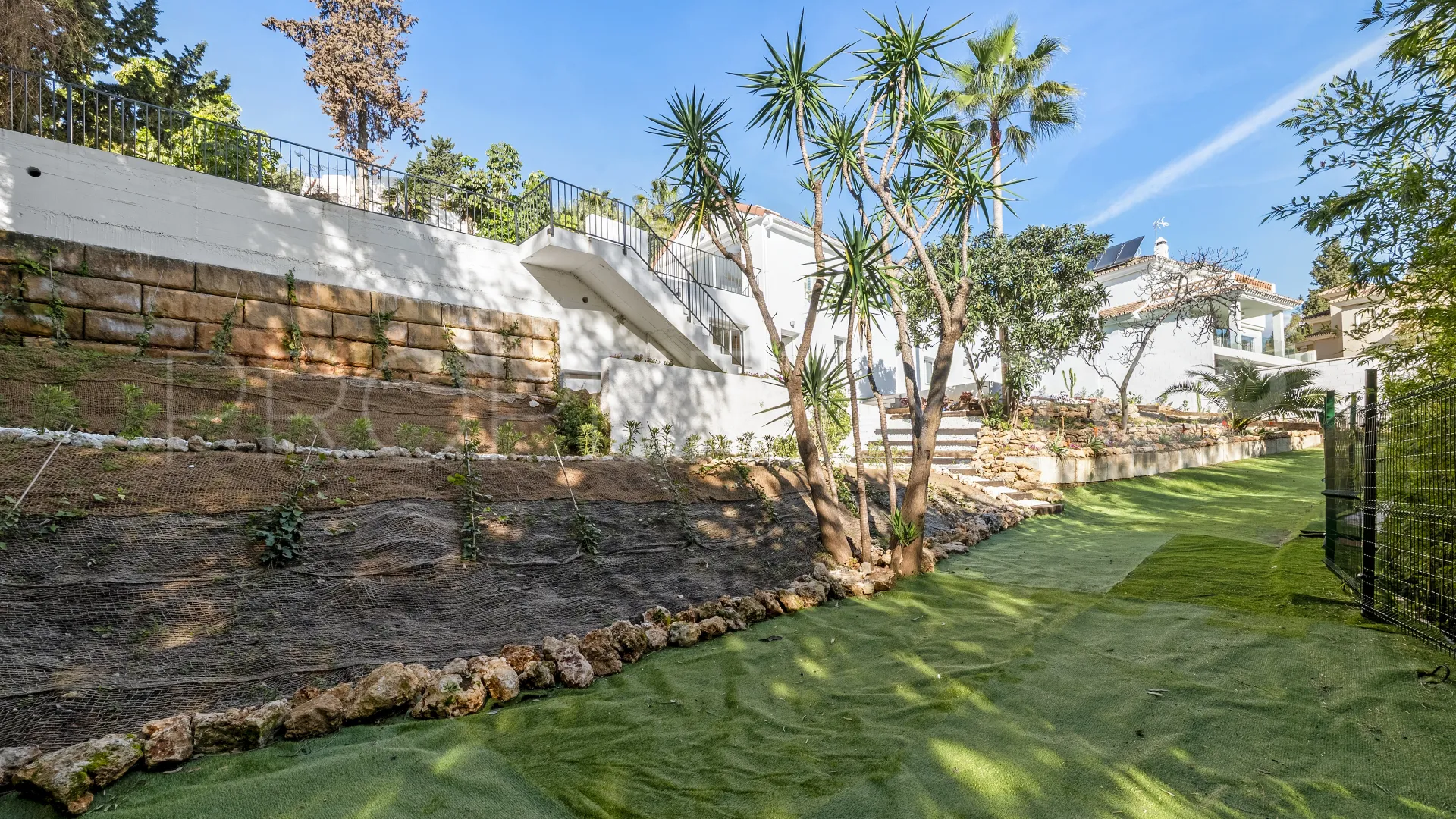 Se vende villa con 4 dormitorios en Campo Mijas