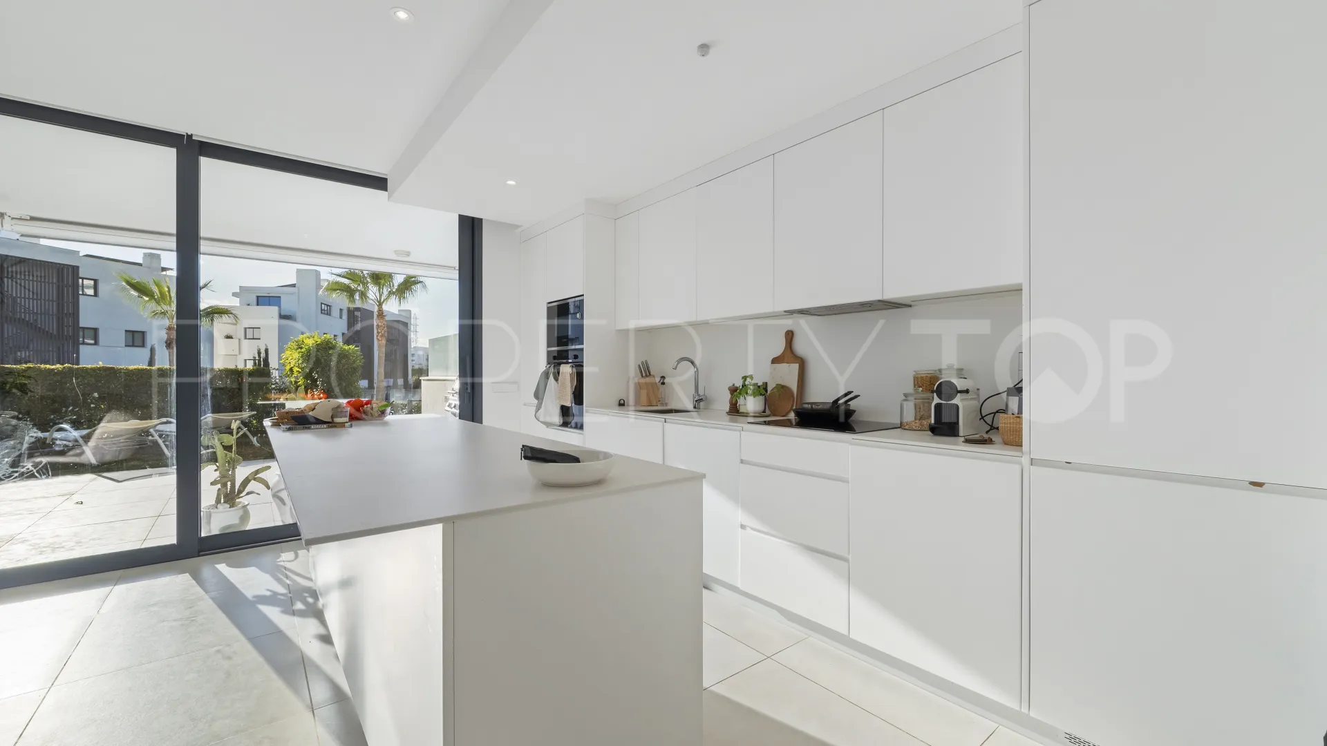 El Higueron, apartamento planta baja a la venta con 2 dormitorios