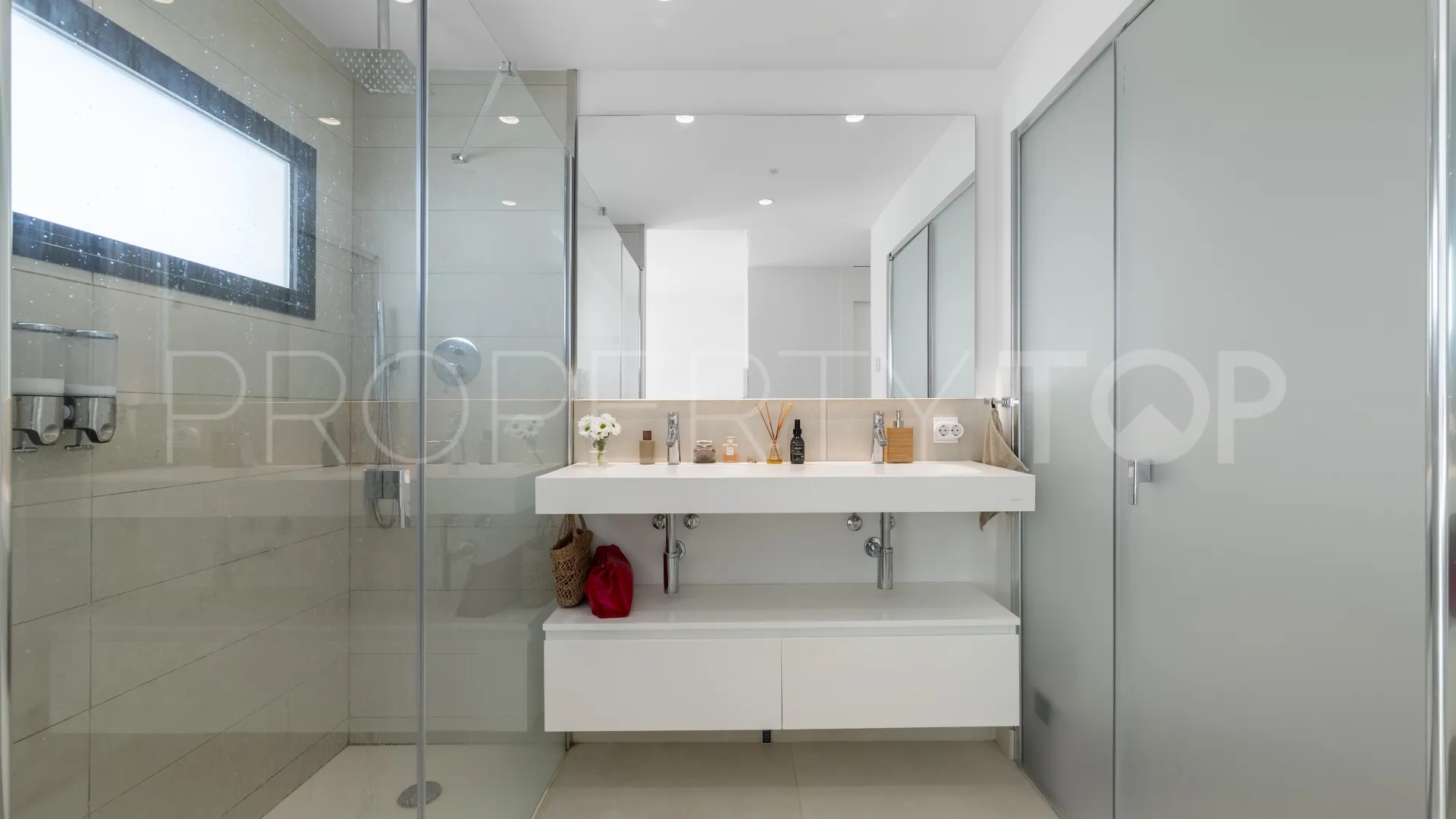 El Higueron, apartamento planta baja a la venta con 2 dormitorios