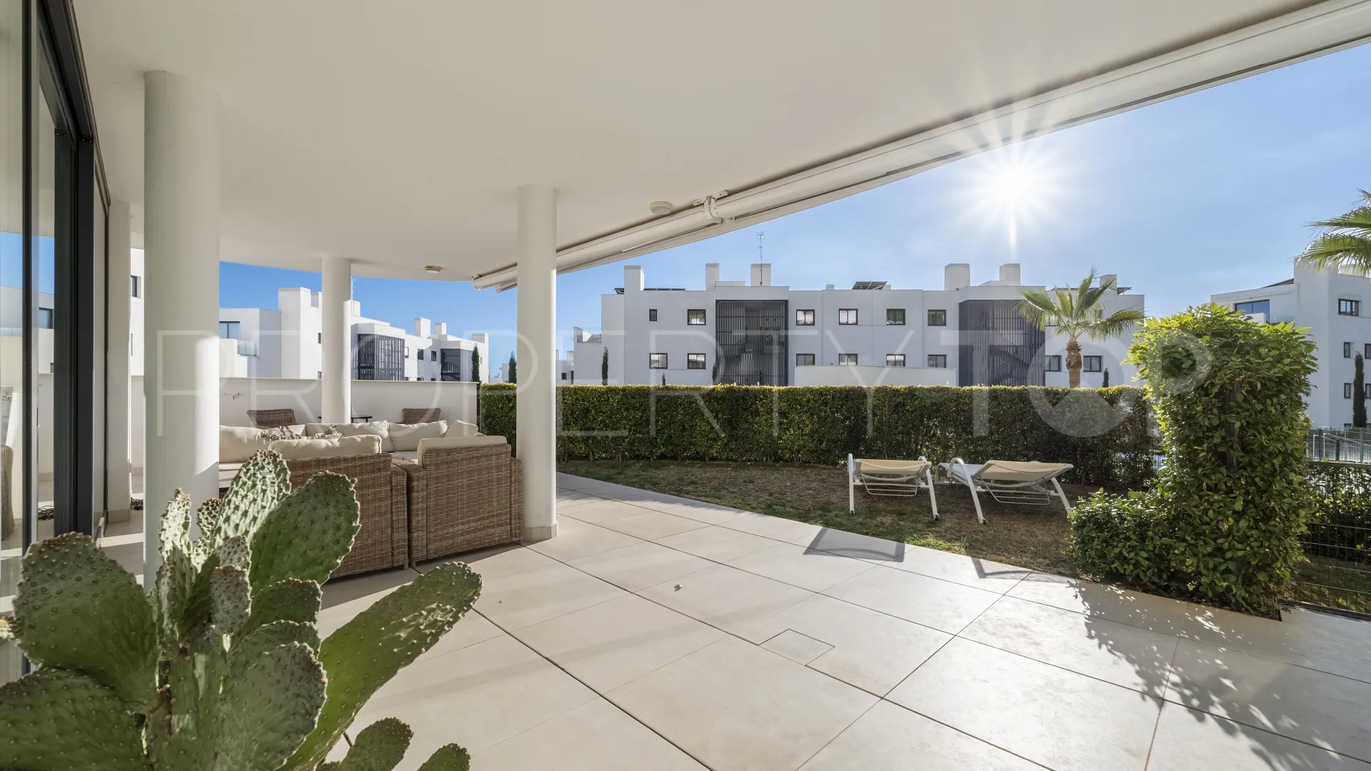 El Higueron, apartamento planta baja a la venta con 2 dormitorios