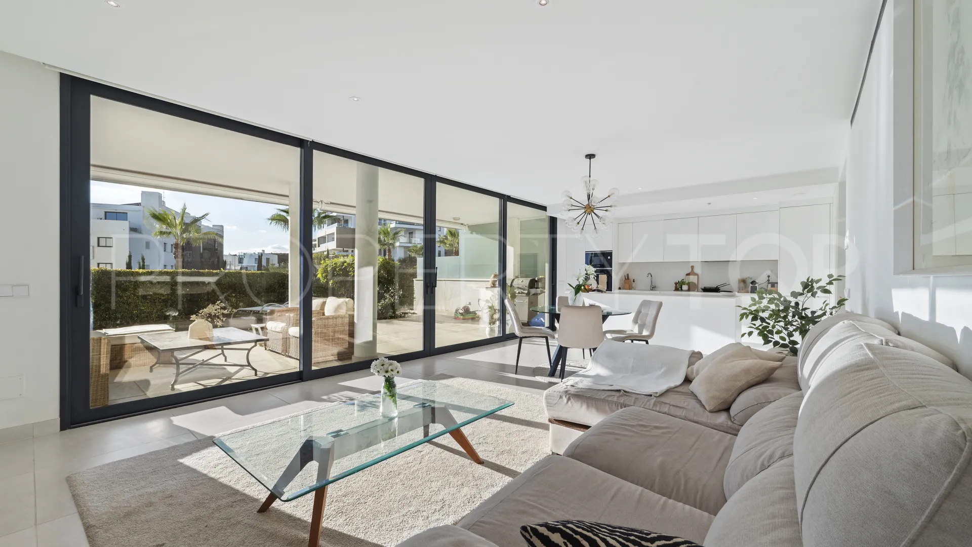 El Higueron, apartamento planta baja a la venta con 2 dormitorios