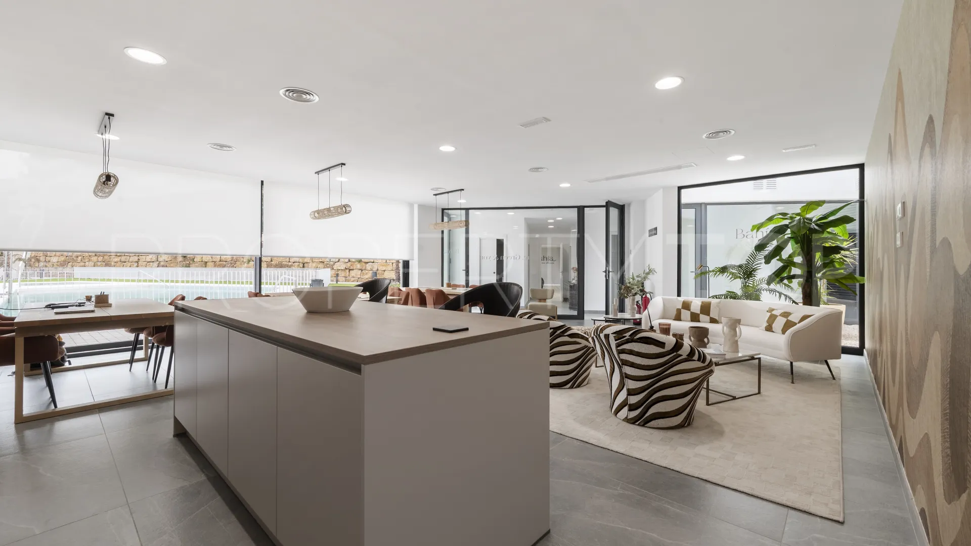 Ground floor apartment with 3 bedrooms for sale in Calanova Golf