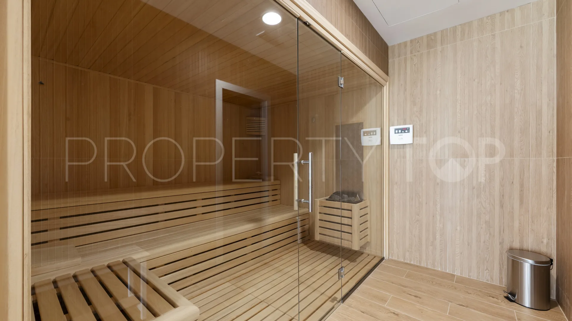 Ground floor apartment with 3 bedrooms for sale in Calanova Golf