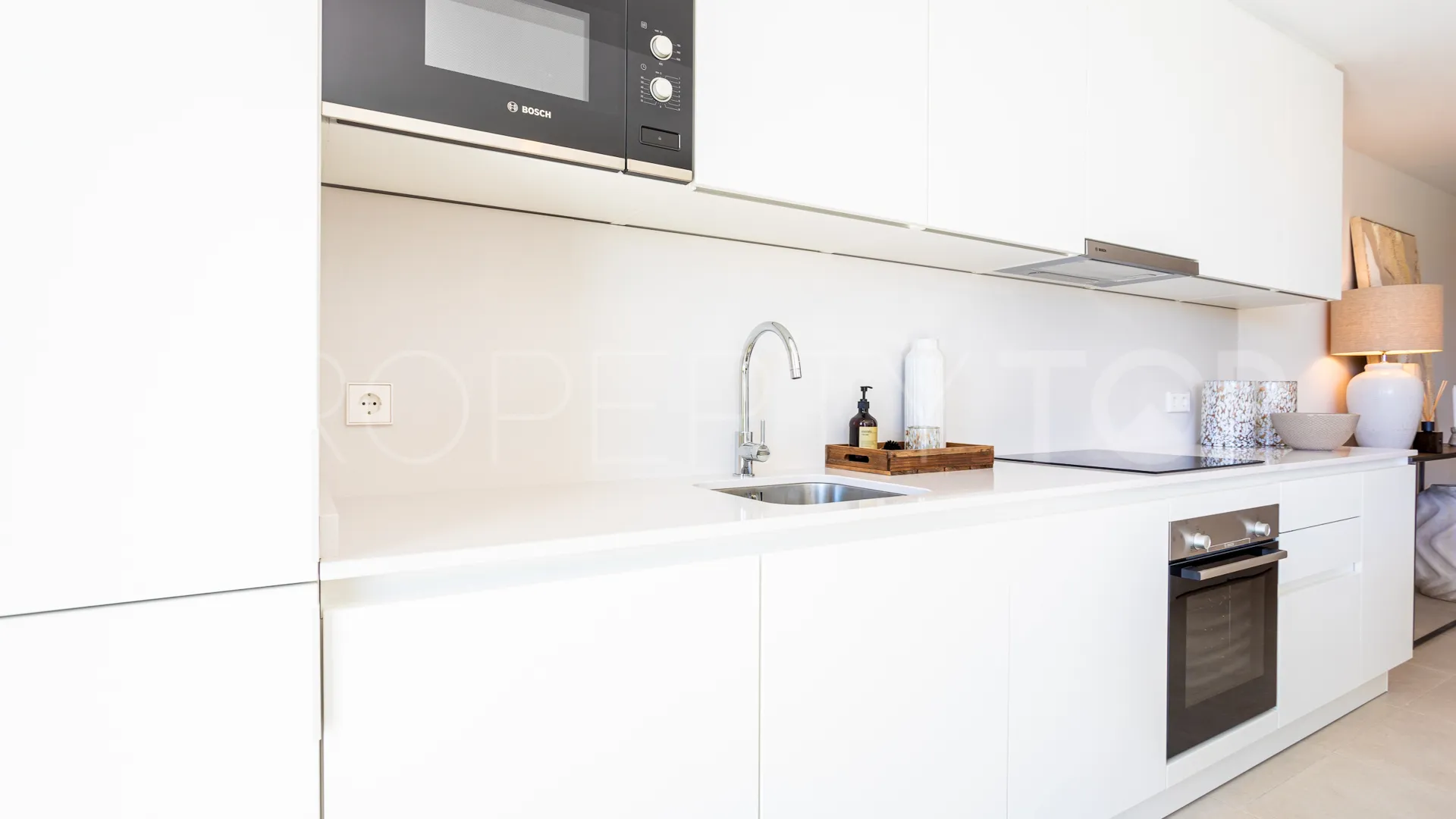 Ground floor apartment with 3 bedrooms for sale in Calanova Golf