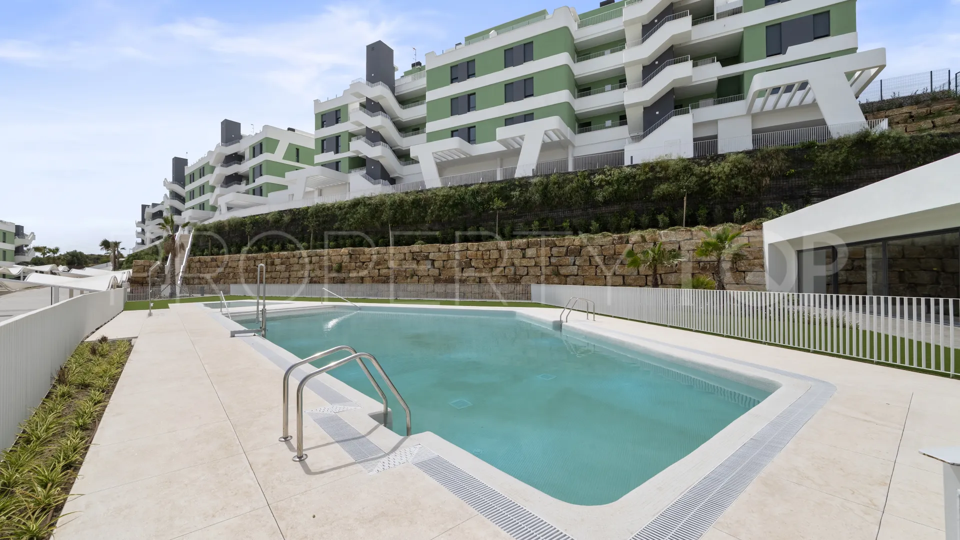 Ground floor apartment with 3 bedrooms for sale in Calanova Golf