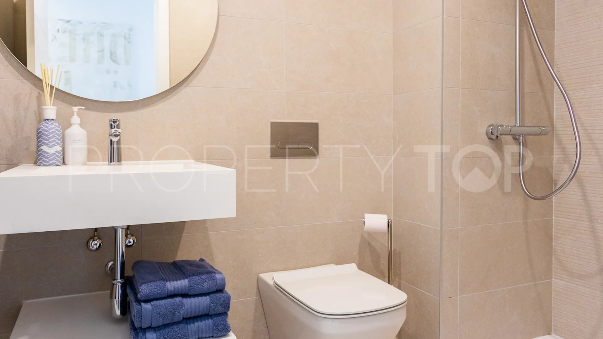 Ground floor apartment with 3 bedrooms for sale in Calanova Golf