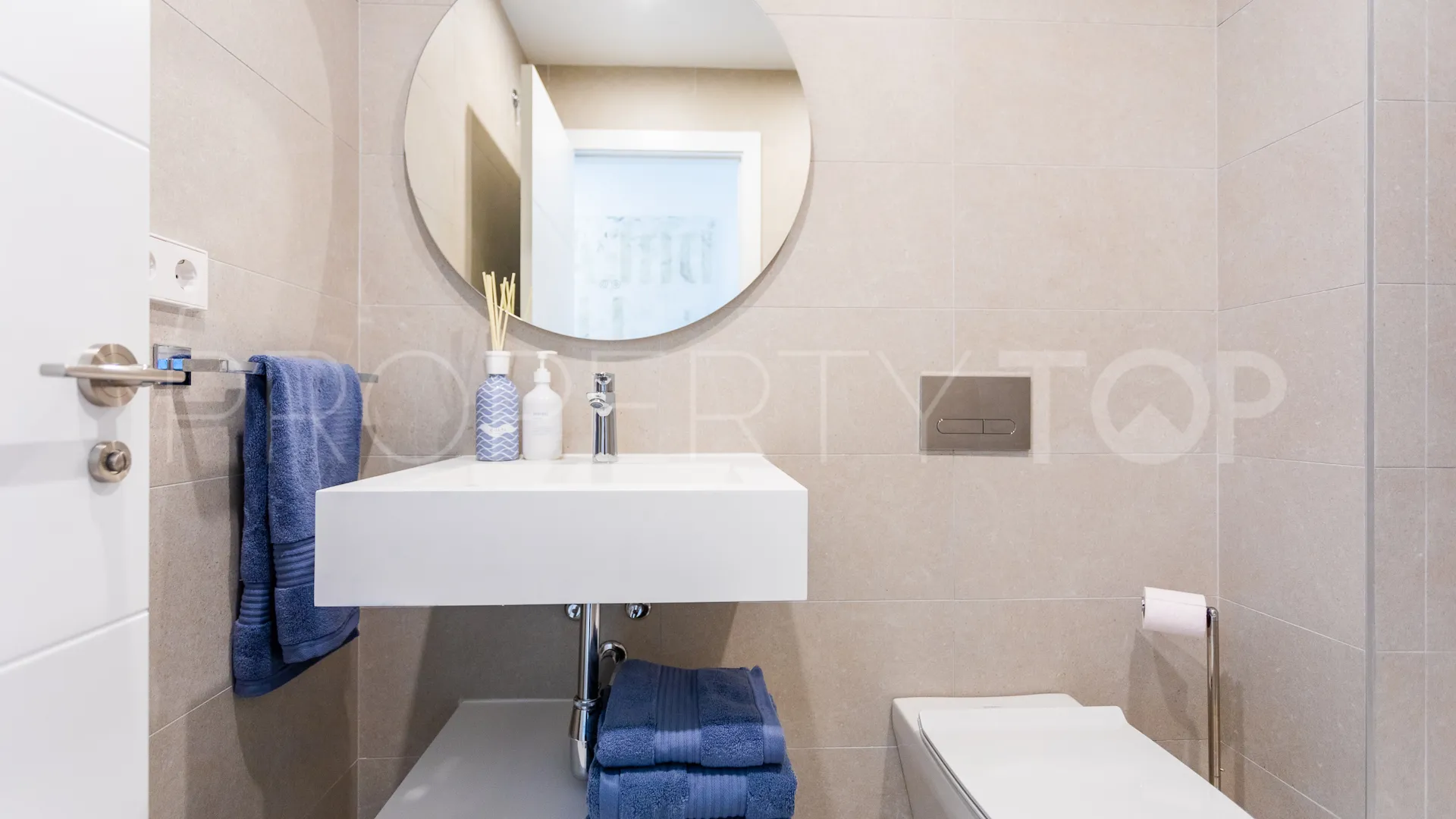 Ground floor apartment with 3 bedrooms for sale in Calanova Golf