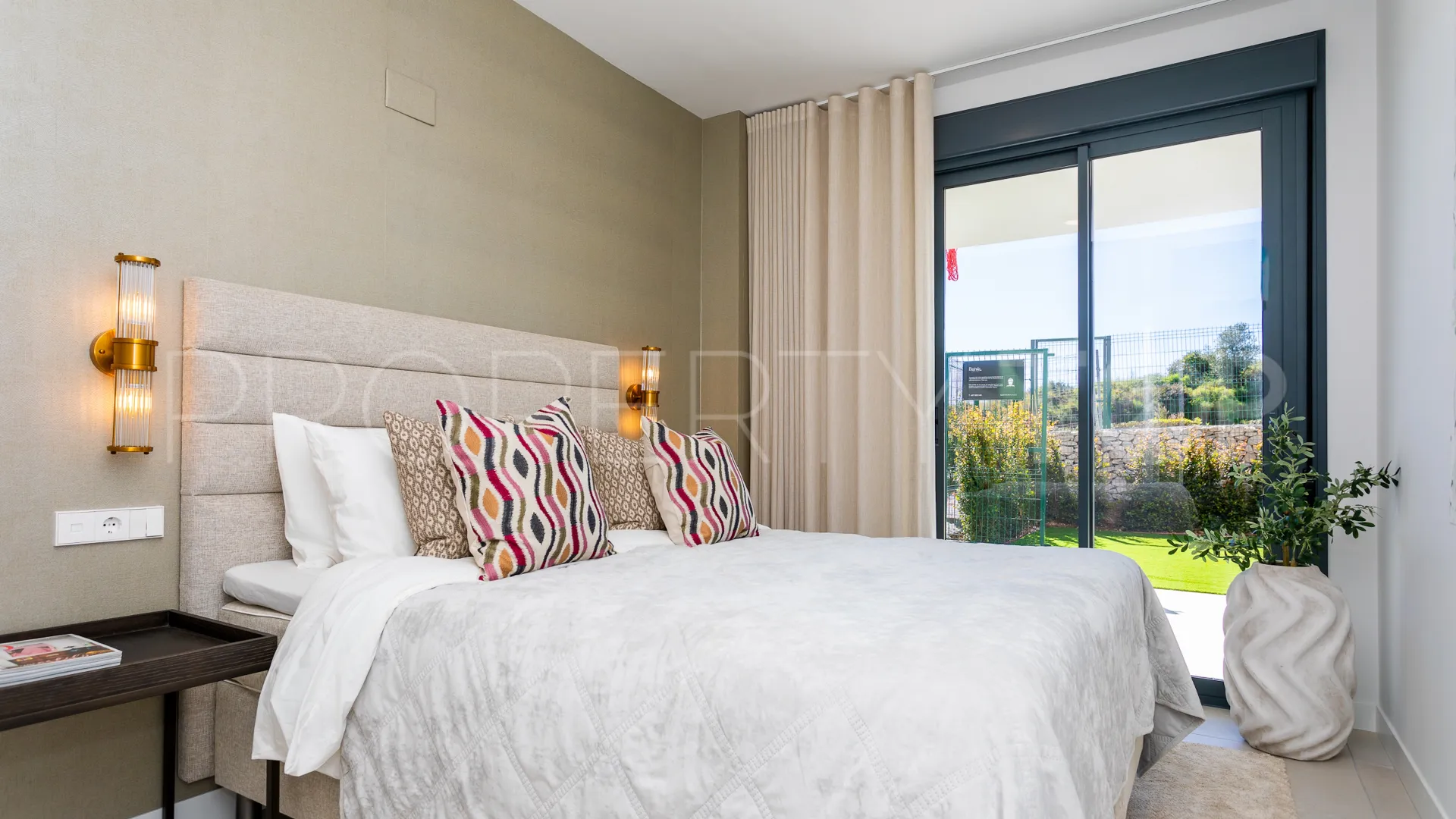 Ground floor apartment with 3 bedrooms for sale in Calanova Golf
