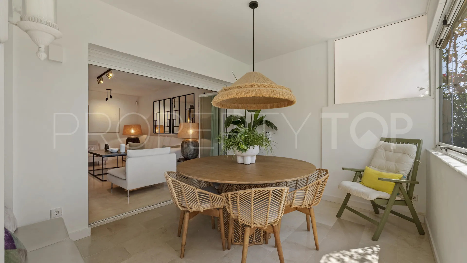 Apartamento planta baja en venta en Fuengirola