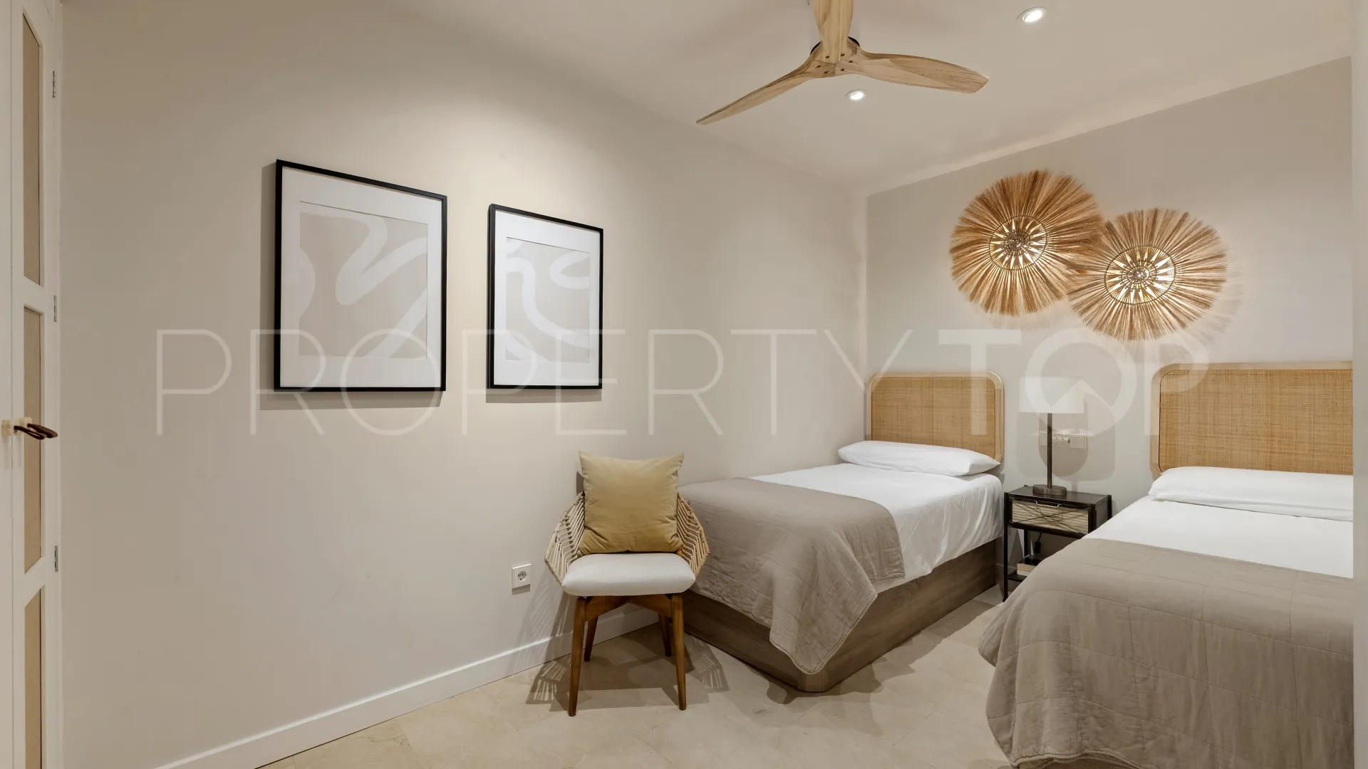 Apartamento planta baja en venta en Fuengirola