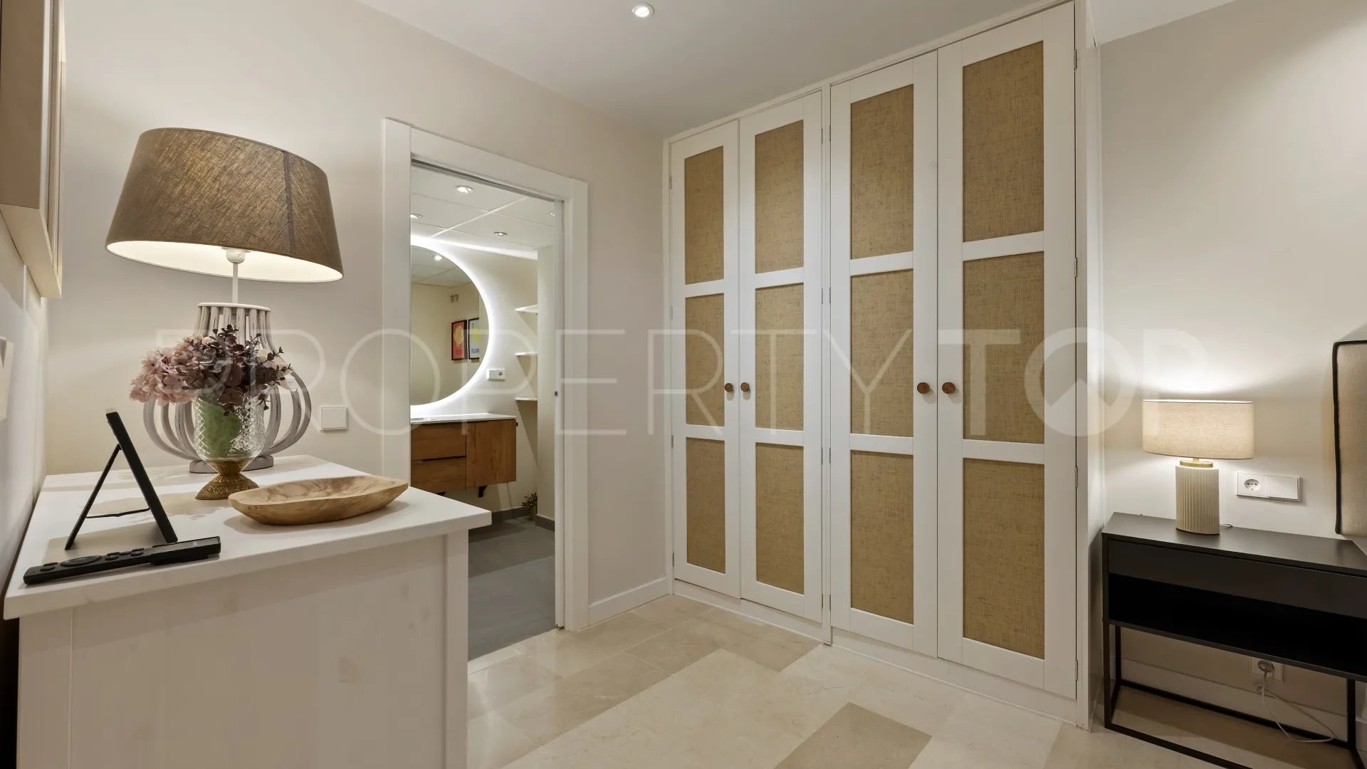 Apartamento planta baja en venta en Fuengirola