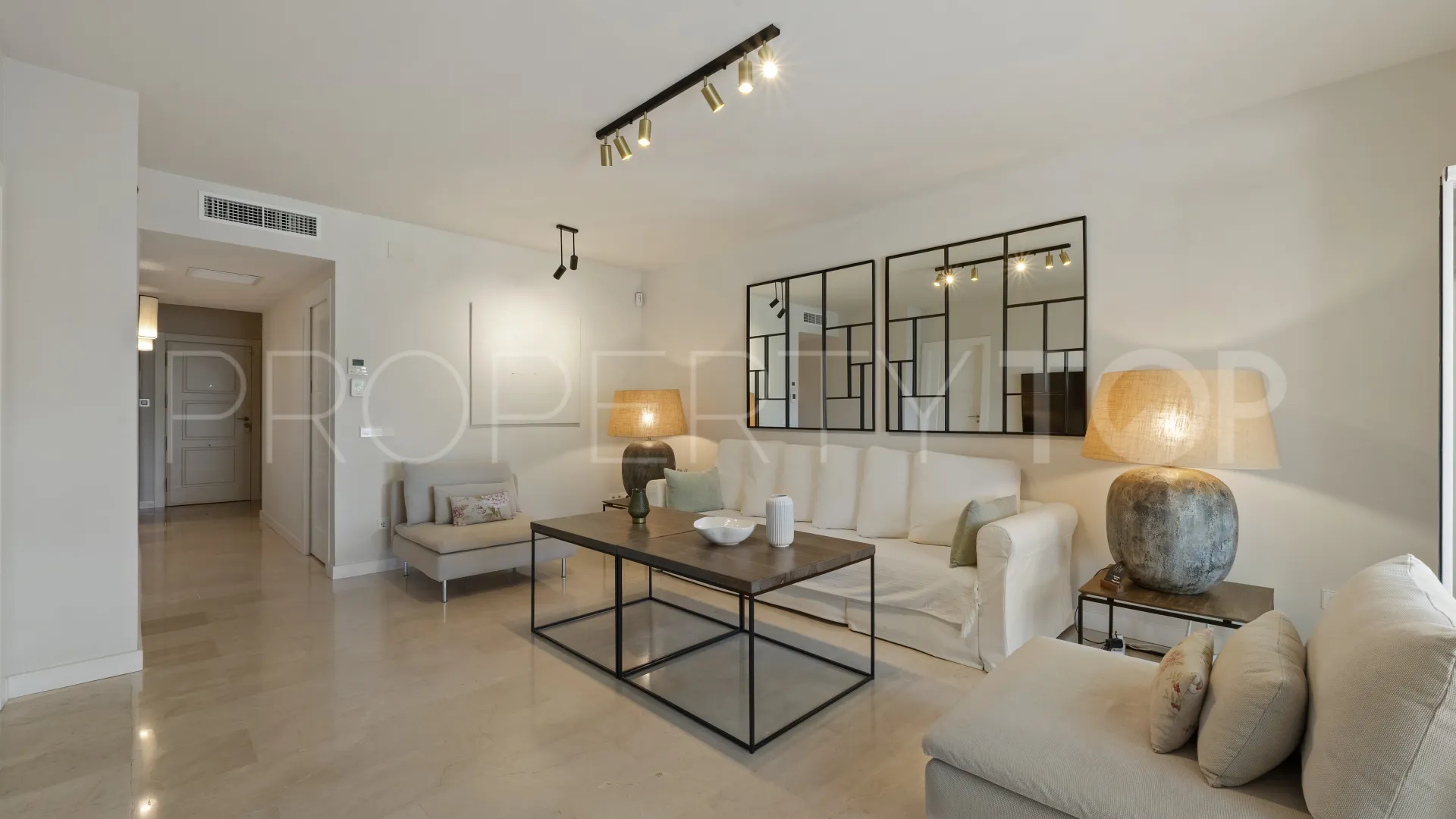 Apartamento planta baja en venta en Fuengirola