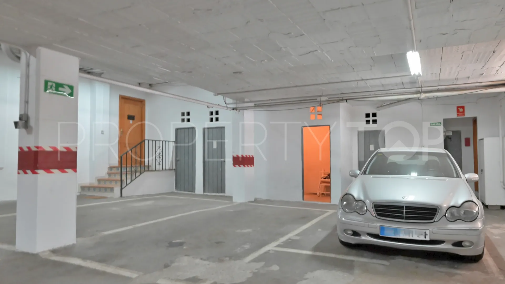 Apartamento en venta en Calahonda