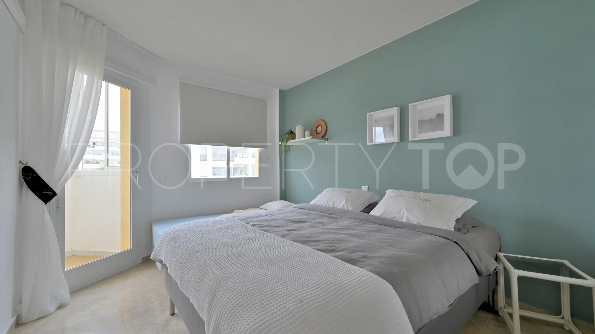 Apartamento en venta en Calahonda