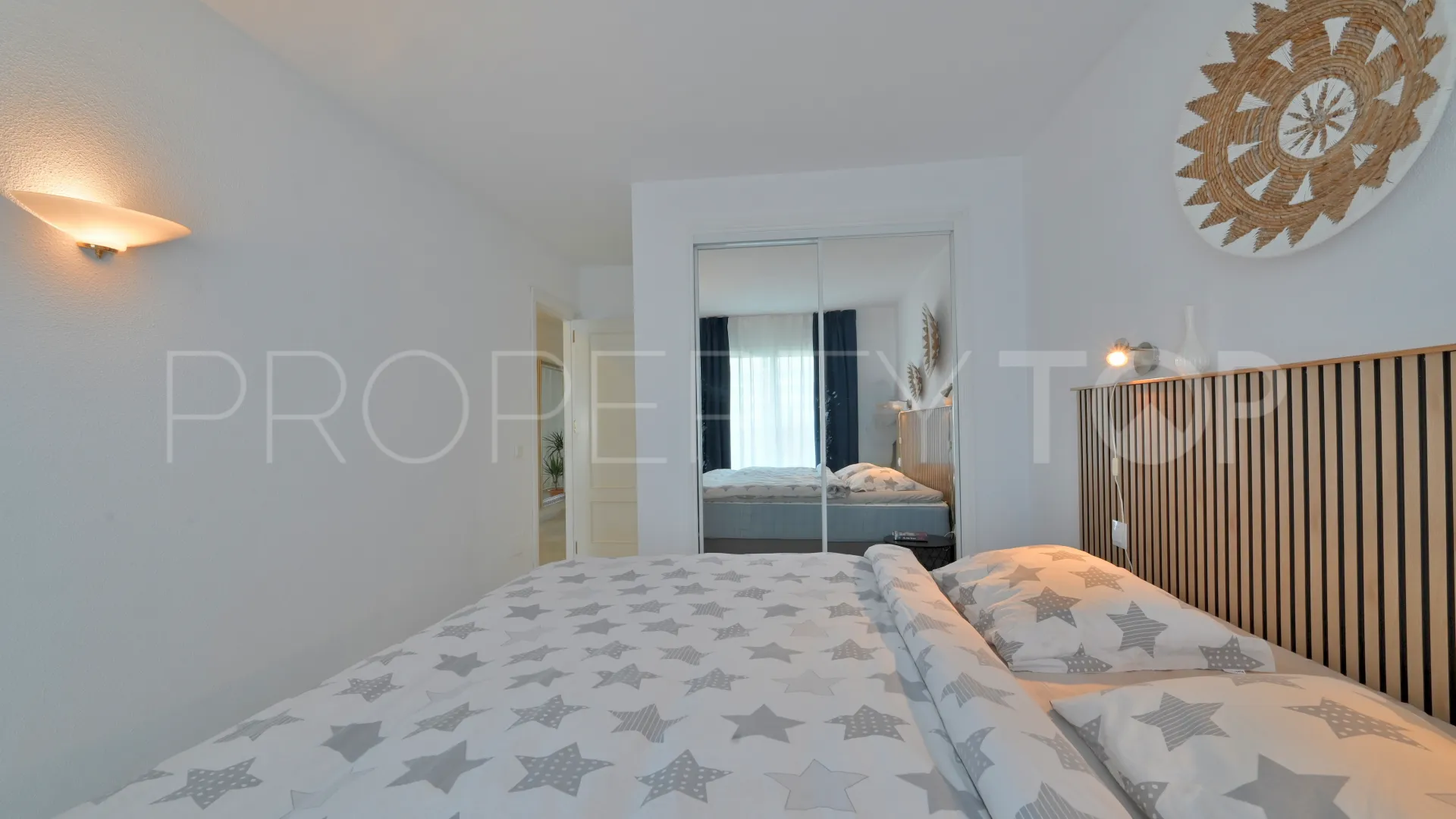 Apartamento en venta en Calahonda