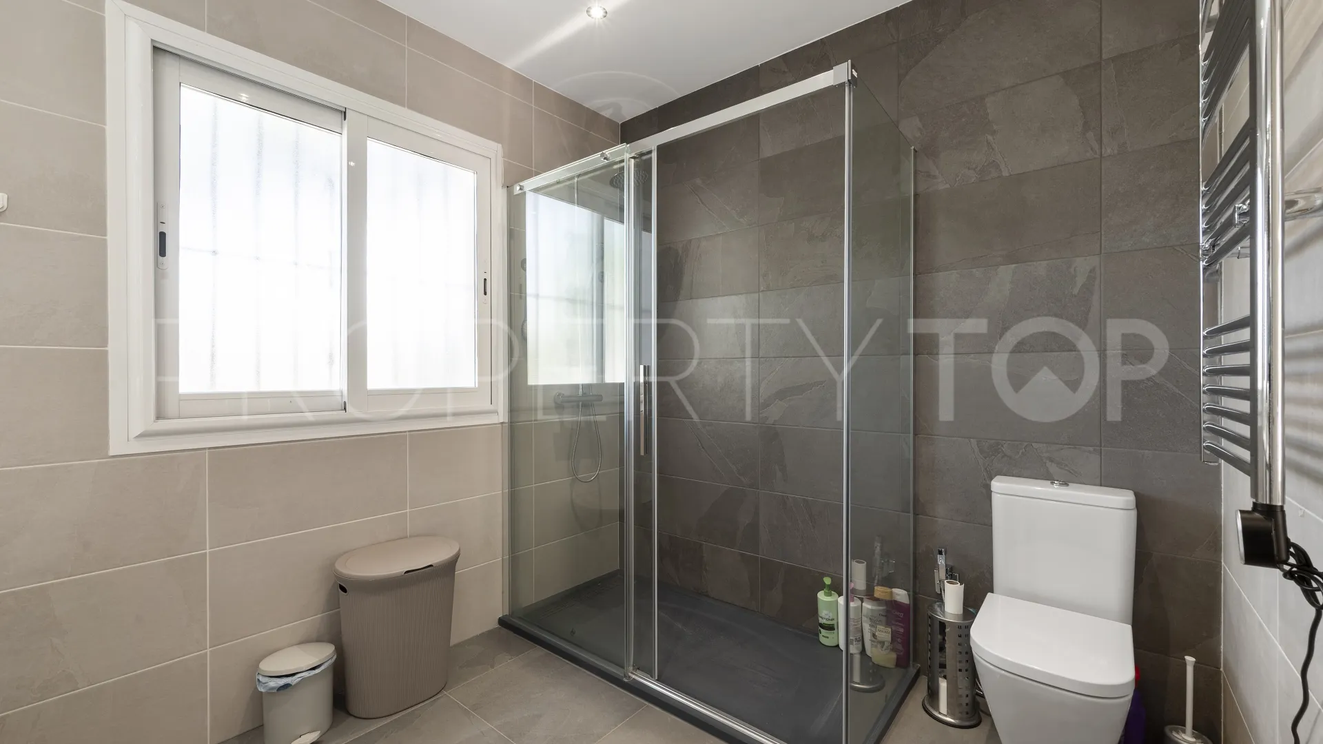 Buy Calahonda town house