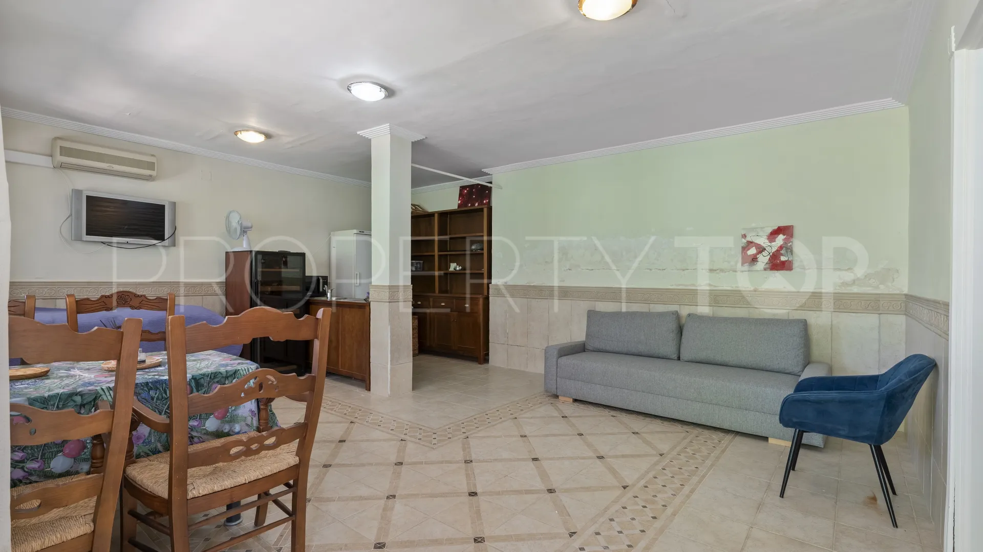 Buy Calahonda town house