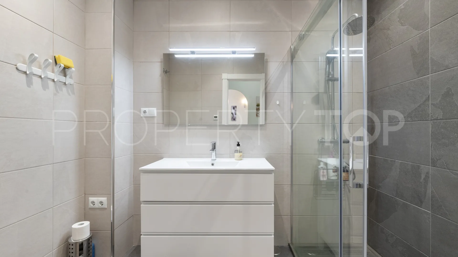 Buy Calahonda town house
