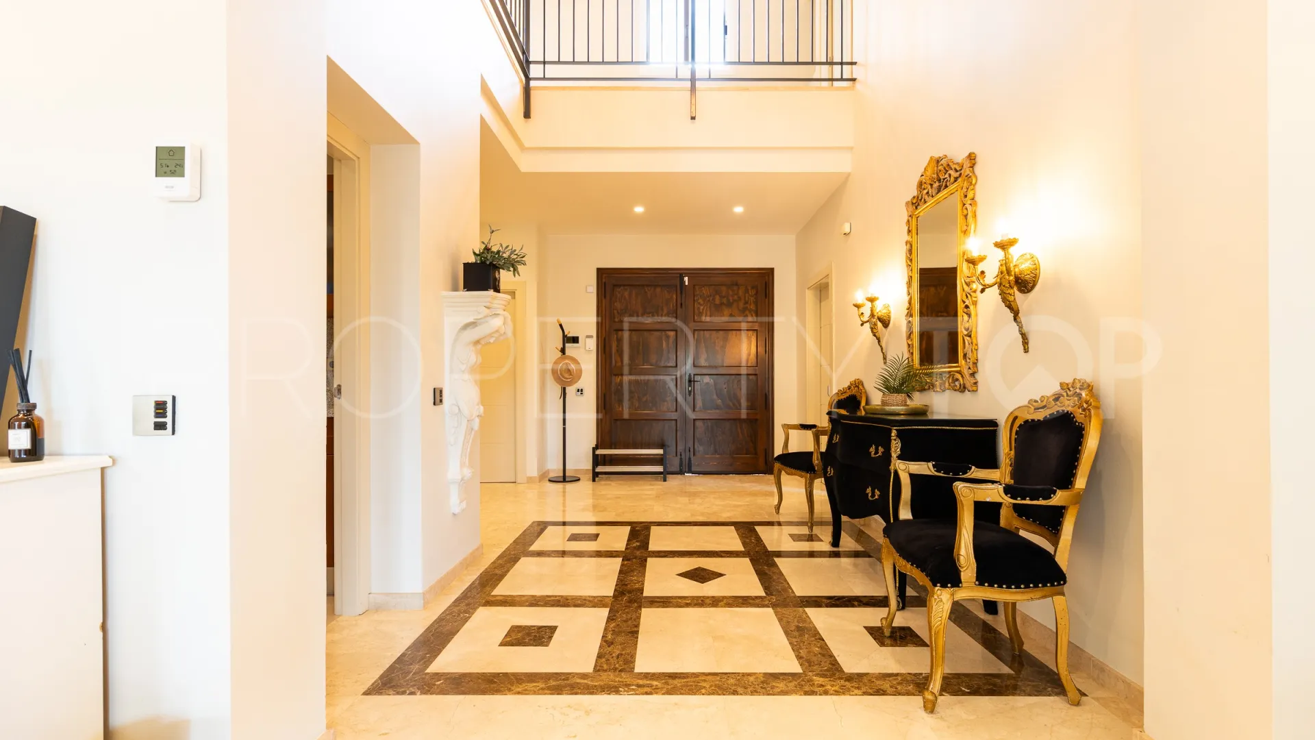 Comprar villa en El Rosario de 5 dormitorios