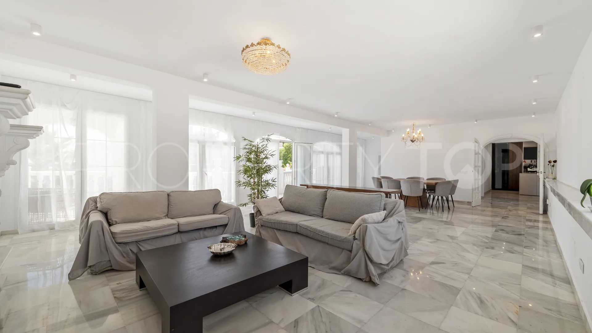 For sale villa in Mijas Costa
