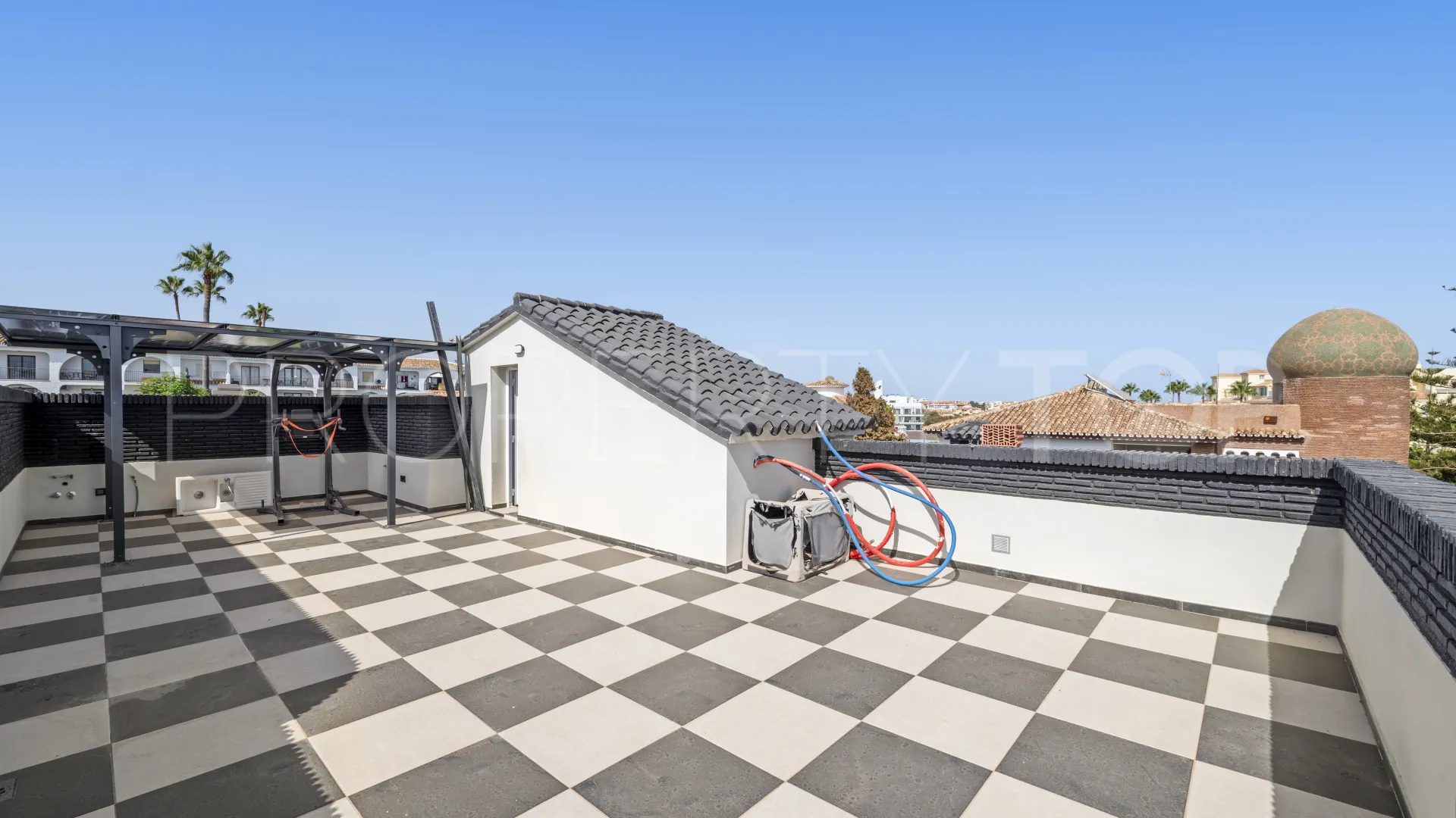 For sale villa in Mijas Costa