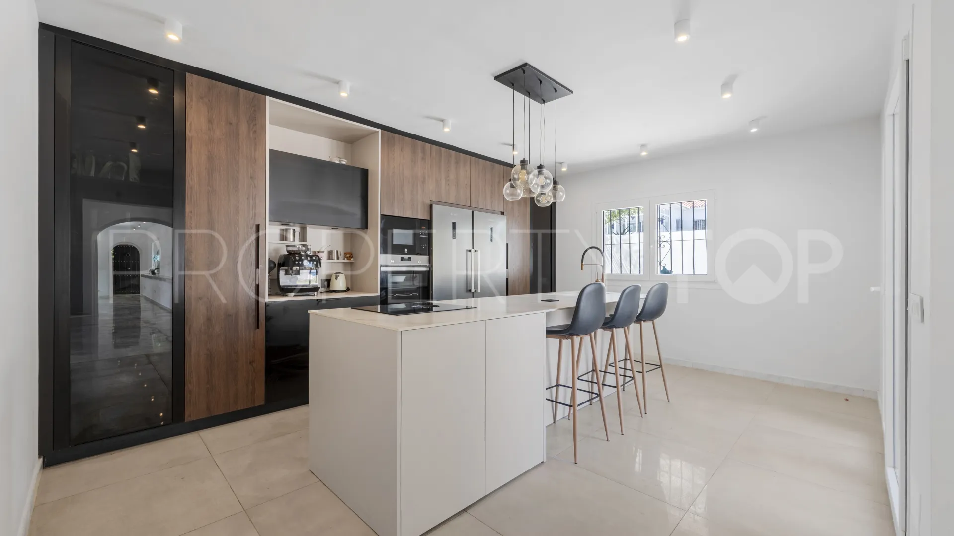 For sale villa in Mijas Costa