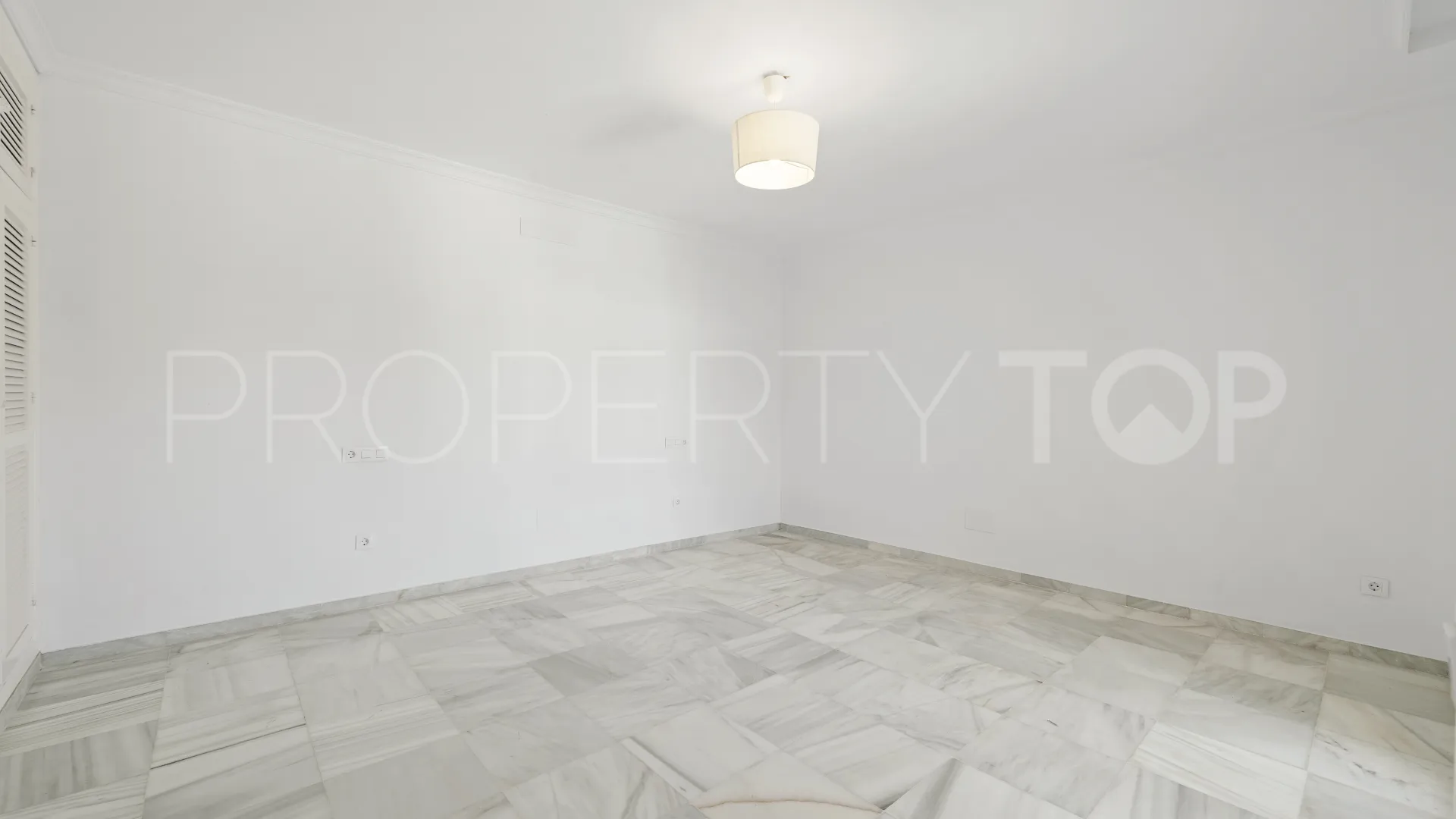 For sale villa in Mijas Costa
