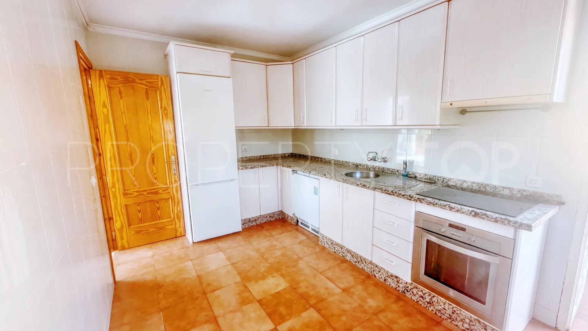 For sale villa in Benalmadena Centro