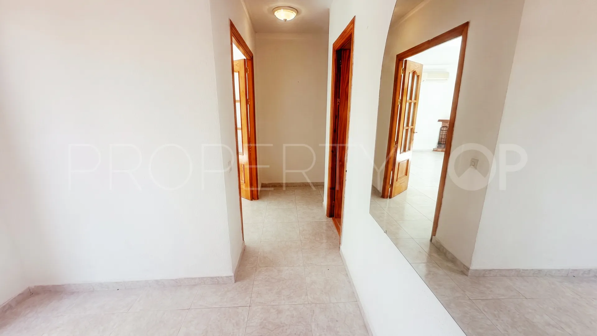For sale villa in Benalmadena Centro