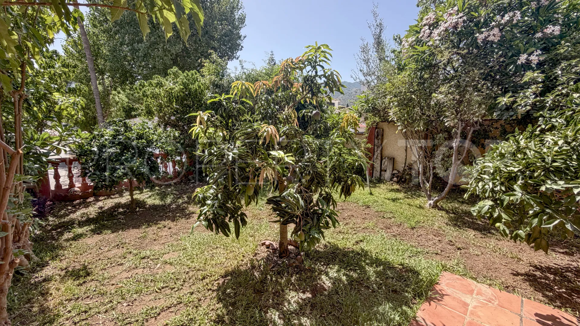 For sale villa in Benalmadena Centro