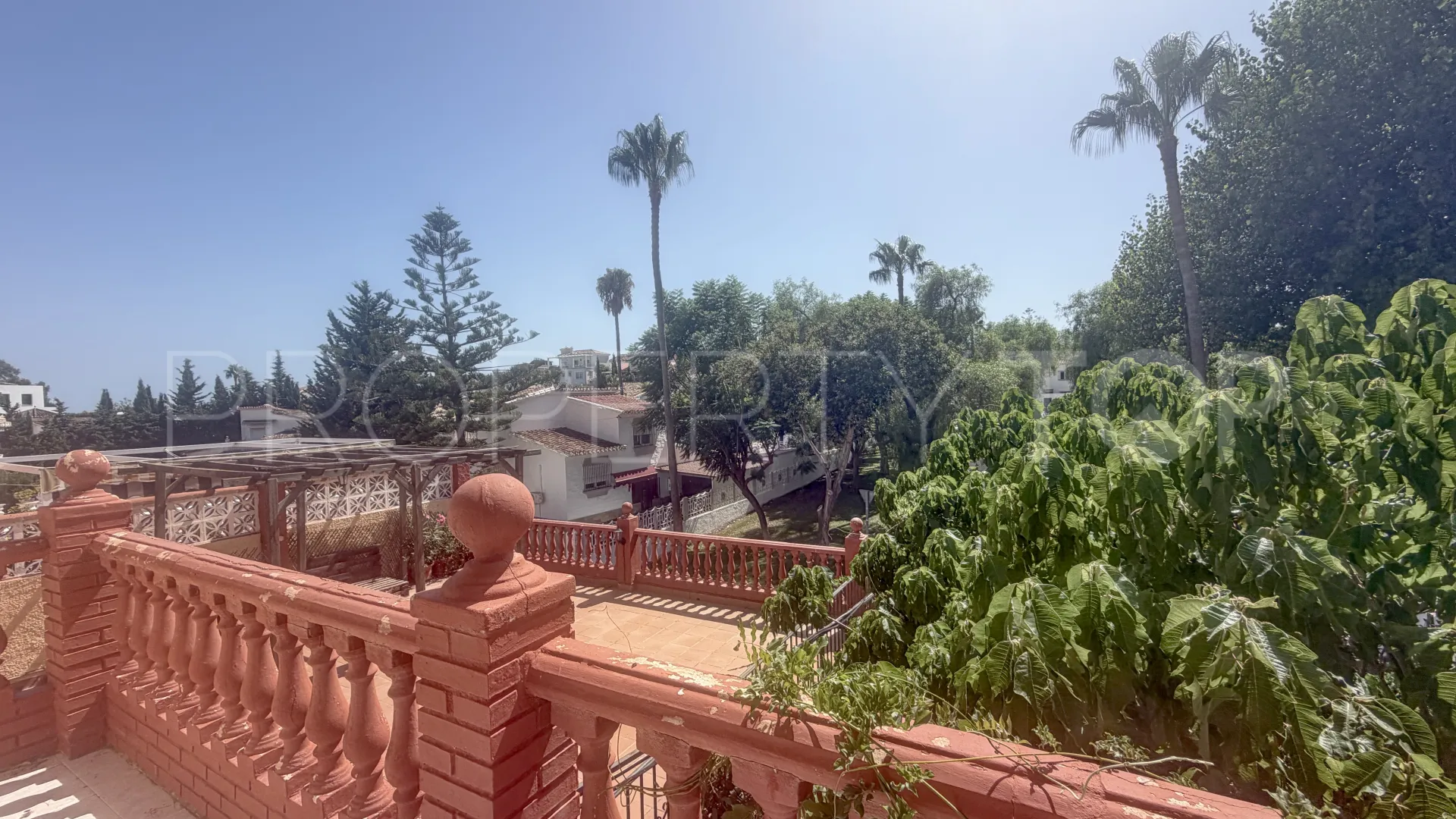 For sale villa in Benalmadena Centro