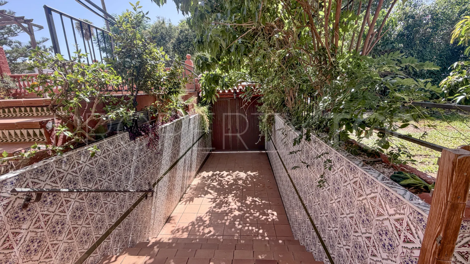 For sale villa in Benalmadena Centro
