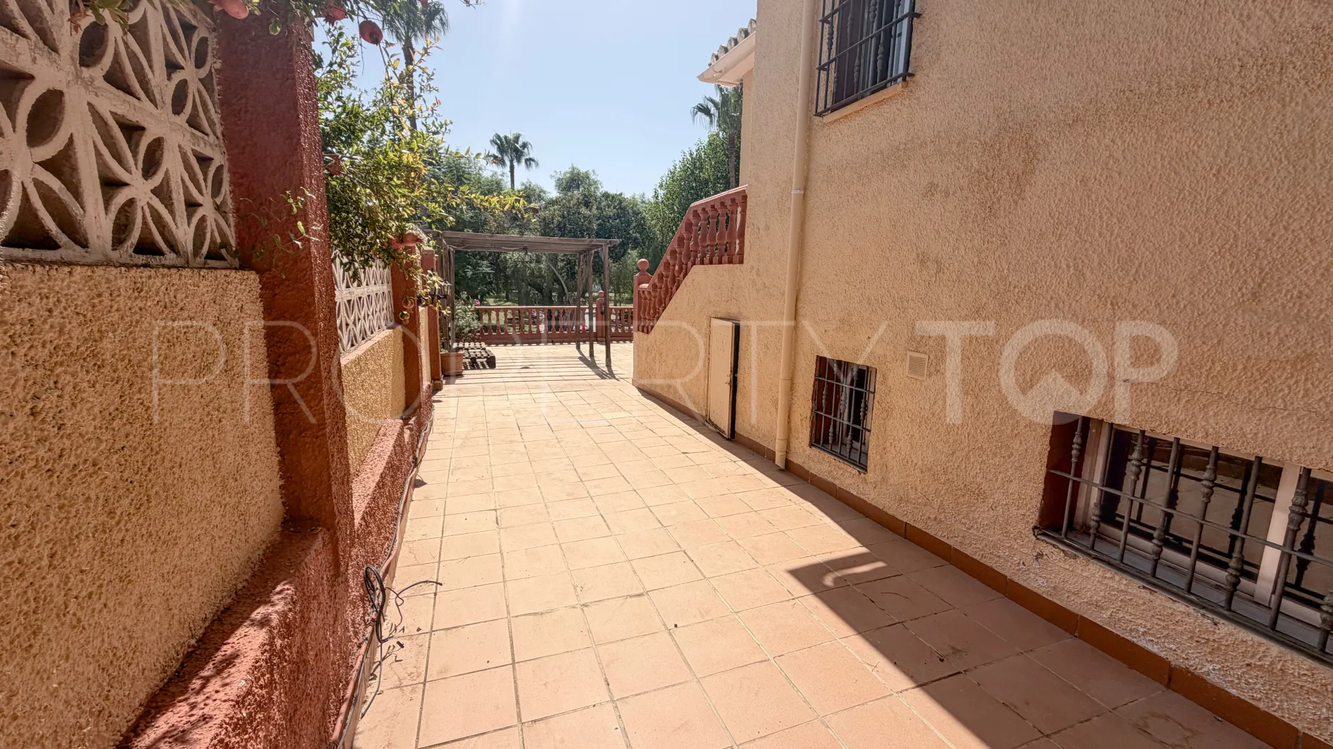 For sale villa in Benalmadena Centro
