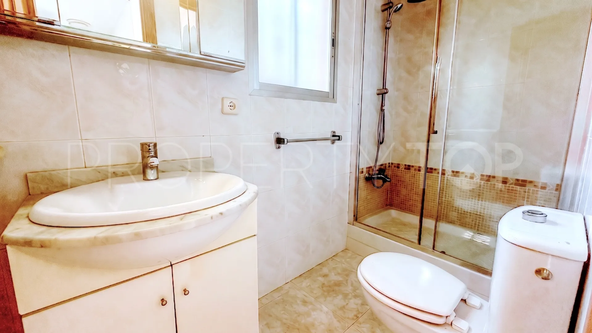 For sale villa in Benalmadena Centro