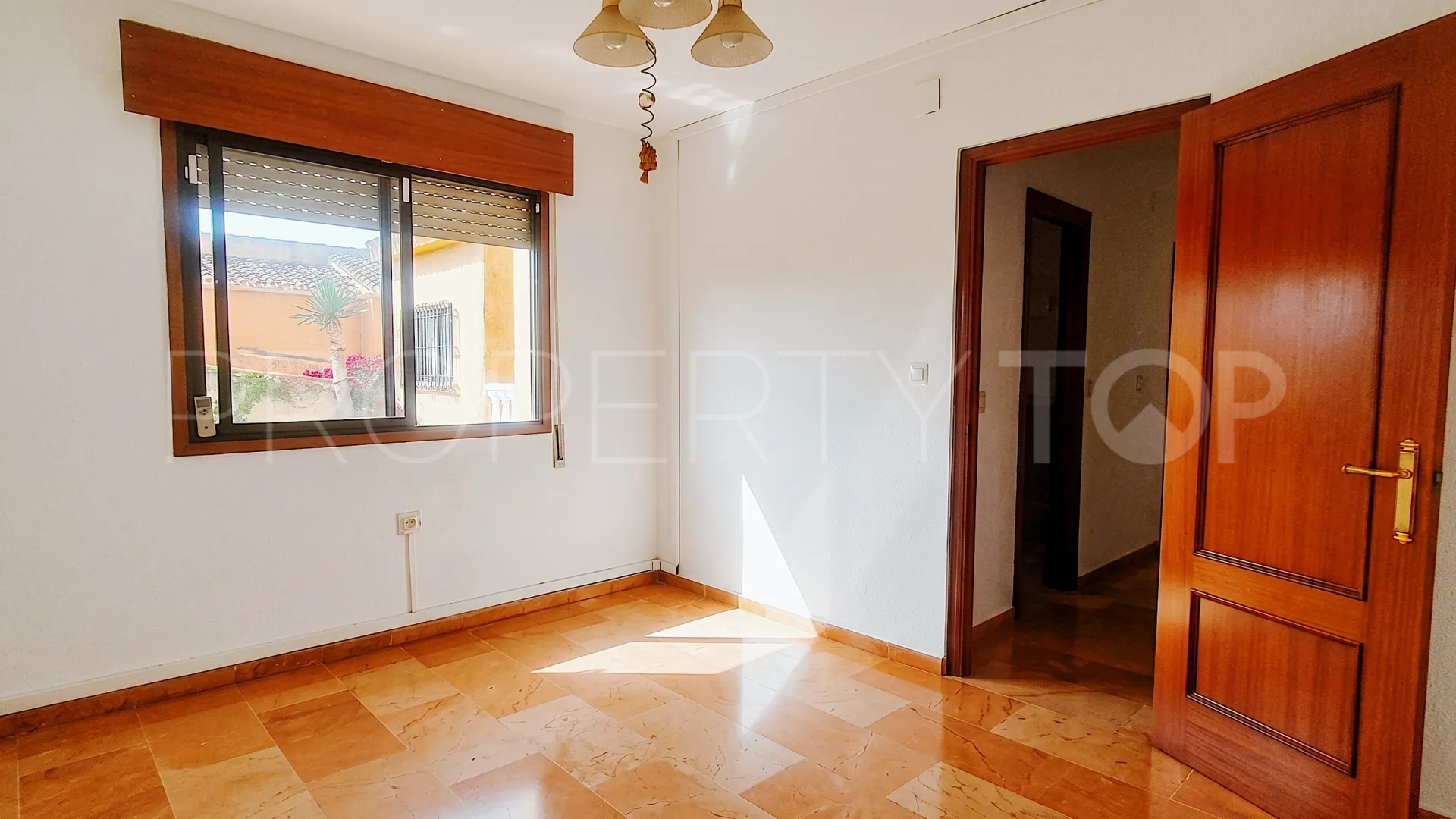 Villa with 6 bedrooms for sale in Benalmadena Costa