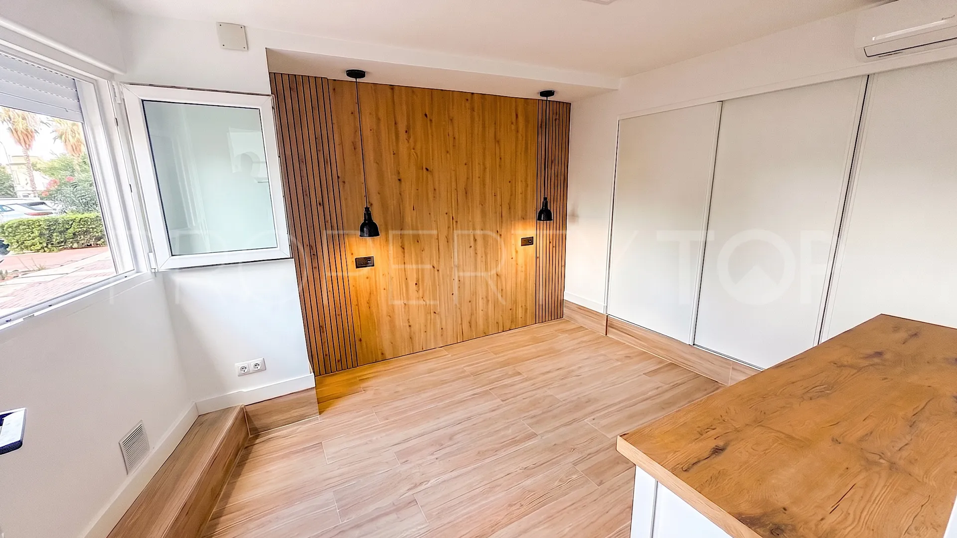 For sale apartment in Torremolinos