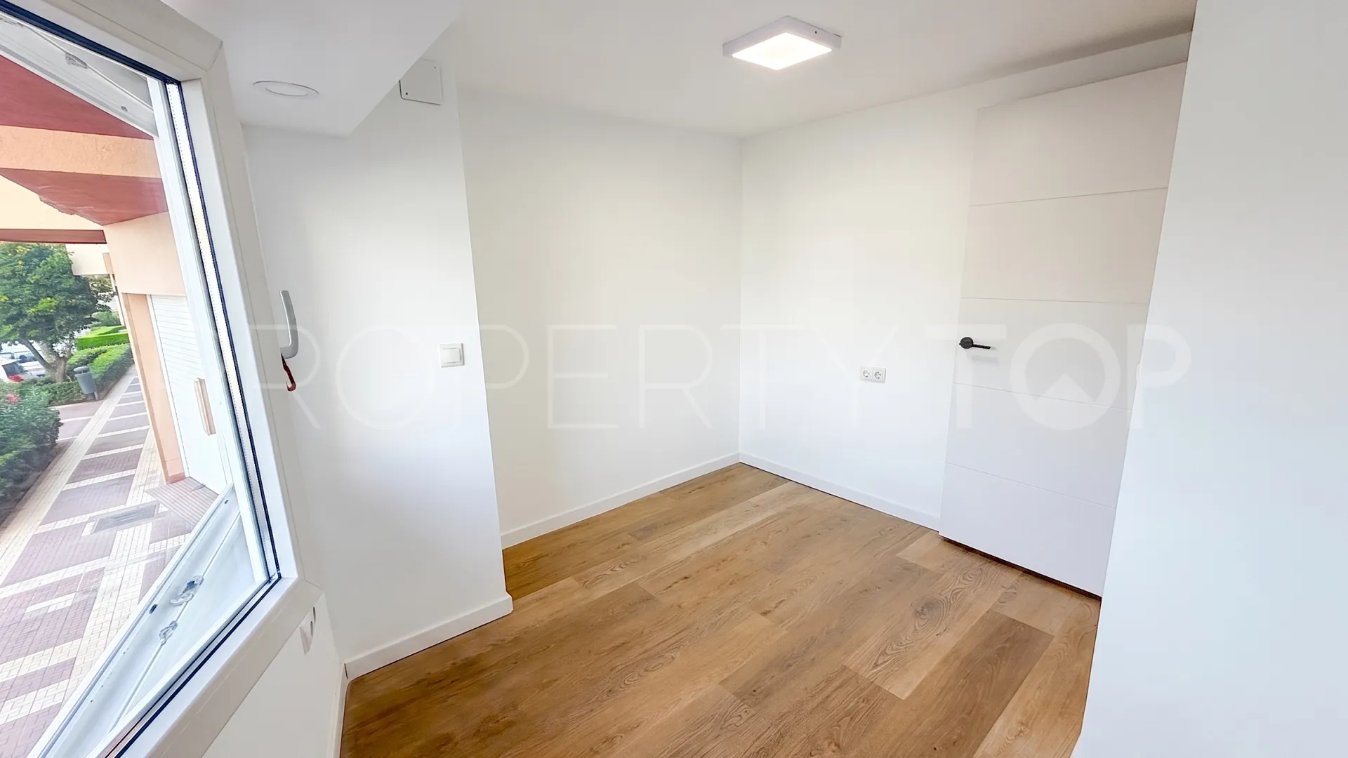 For sale apartment in Torremolinos