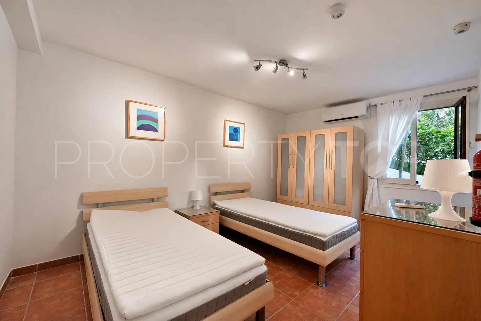 Villa con 7 dormitorios en venta en Campo Mijas