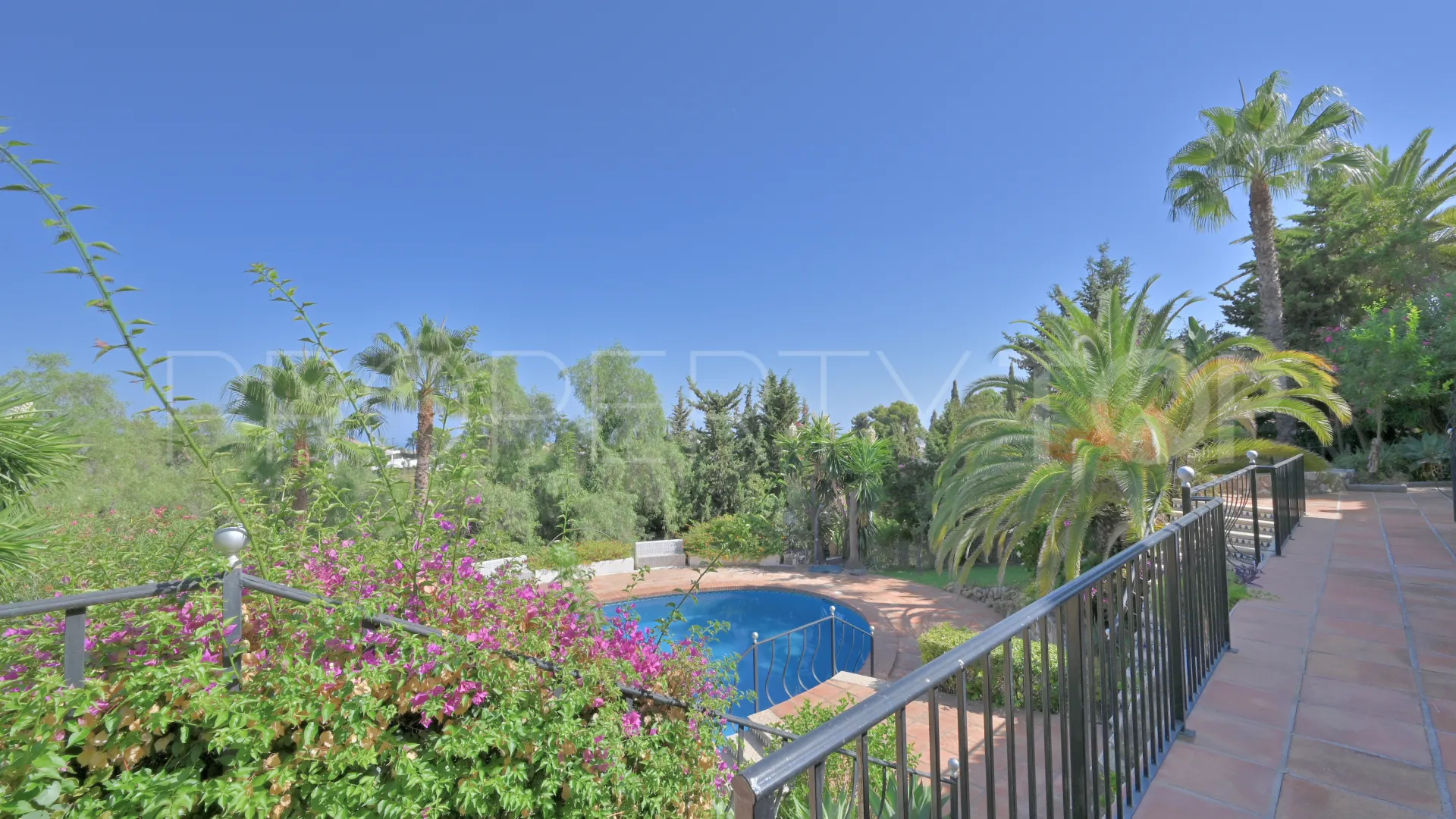Villa con 7 dormitorios en venta en Campo Mijas