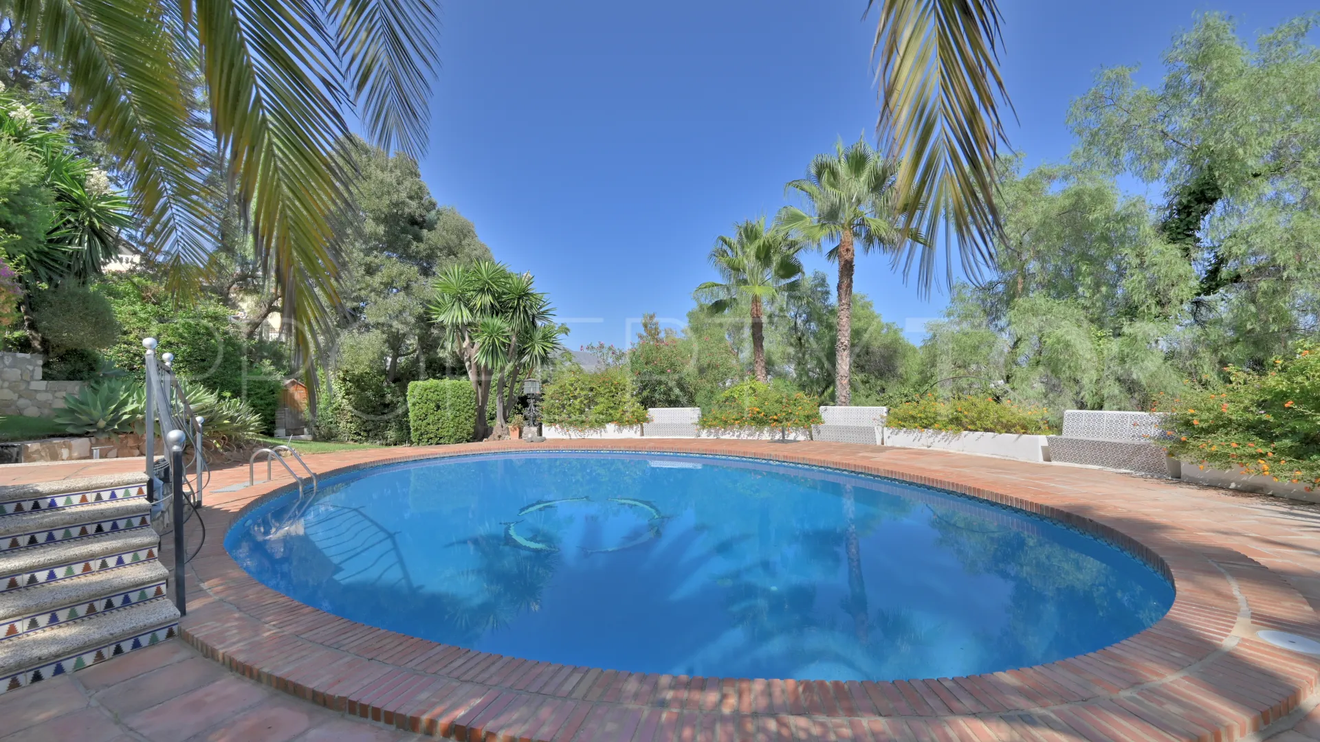 Villa con 7 dormitorios en venta en Campo Mijas