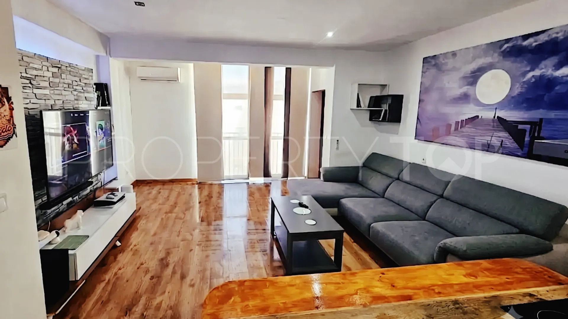 Apartment with 2 bedrooms for sale in Torremolinos Centro